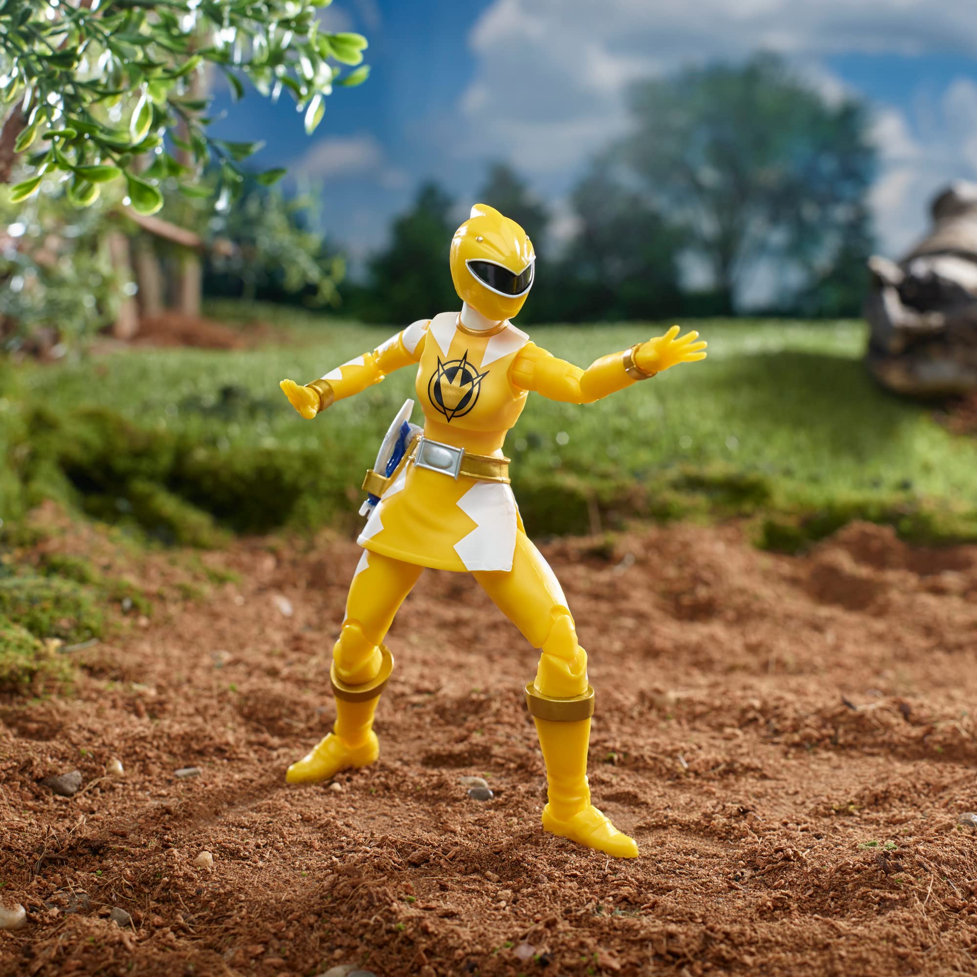 Power Rangers Lightning Collection Dino Thunder Yellow Ranger 6-Inch Premium Collectible Action Figure Toy with Accessories, Ages 4 and Up