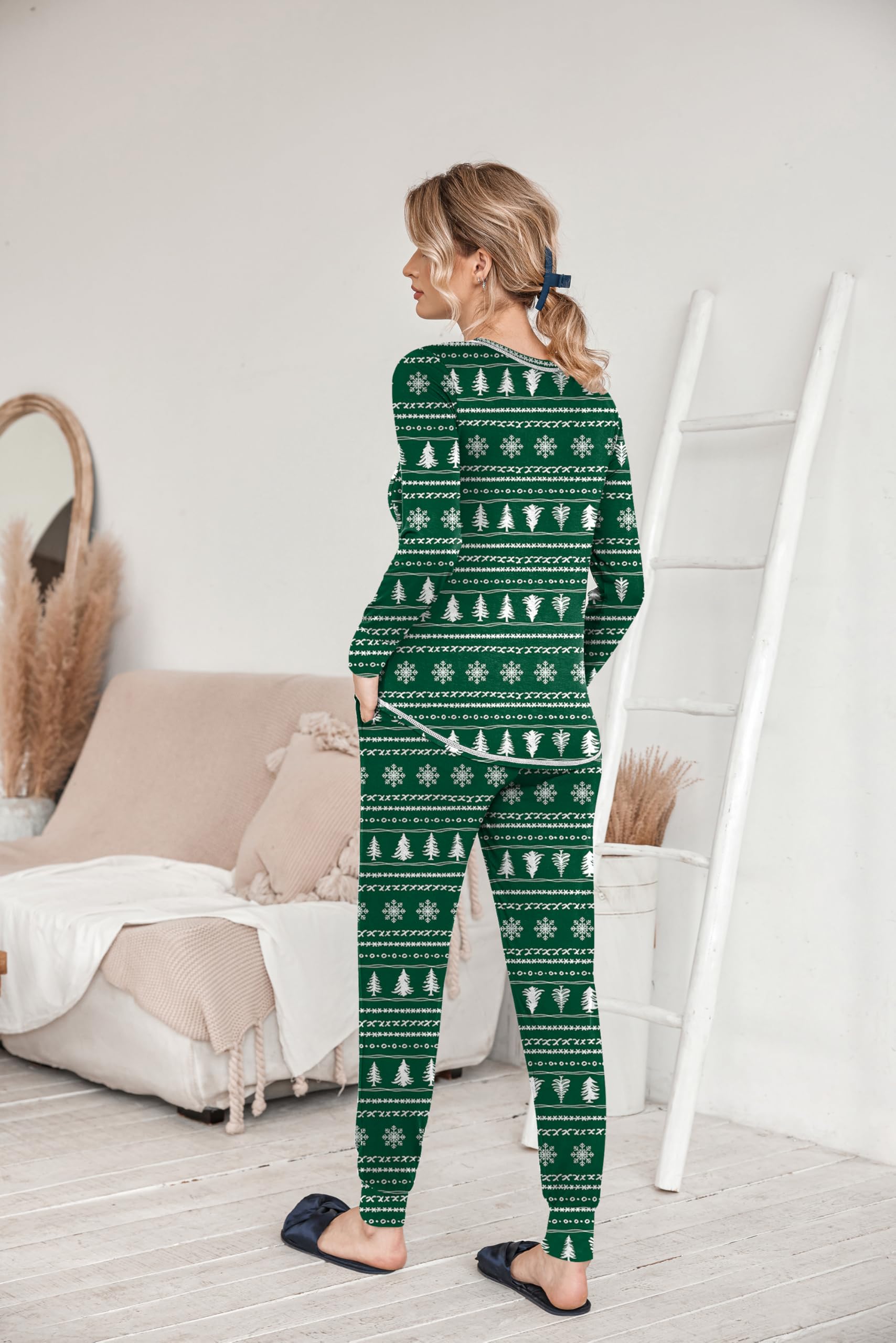 Ekouaer Pajamas Women's Long Sleeve Pj Set Soft 2 Piece Loungewear Sleepwear with Jogger Pants Green with Christmas trees XL