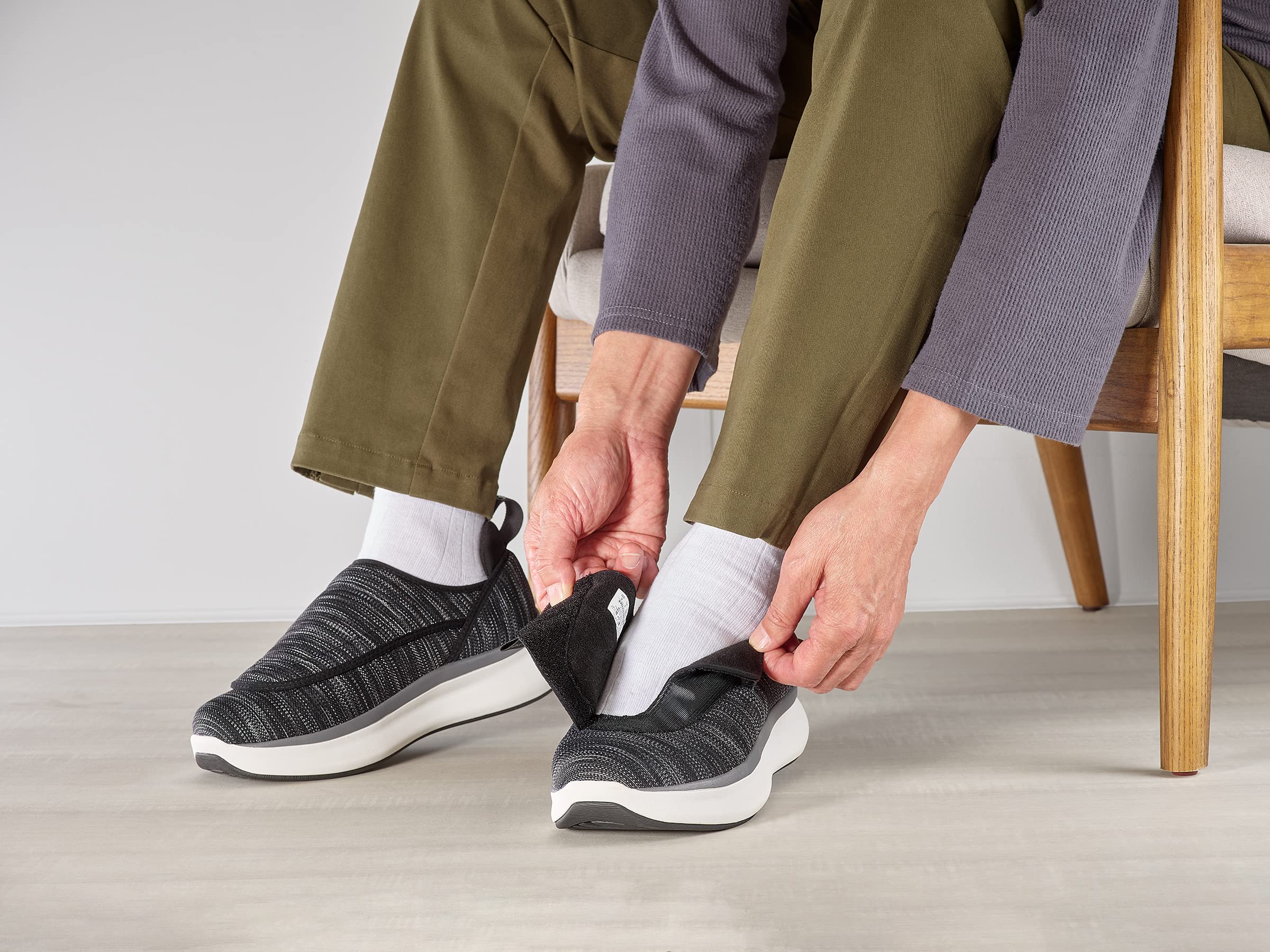 Silvert's Adaptive Clothing & Footwear Men’s Extra Wide Comfort Shoes with Easy Touch Closures - Best Walking Shoes for Seniors - Black 13