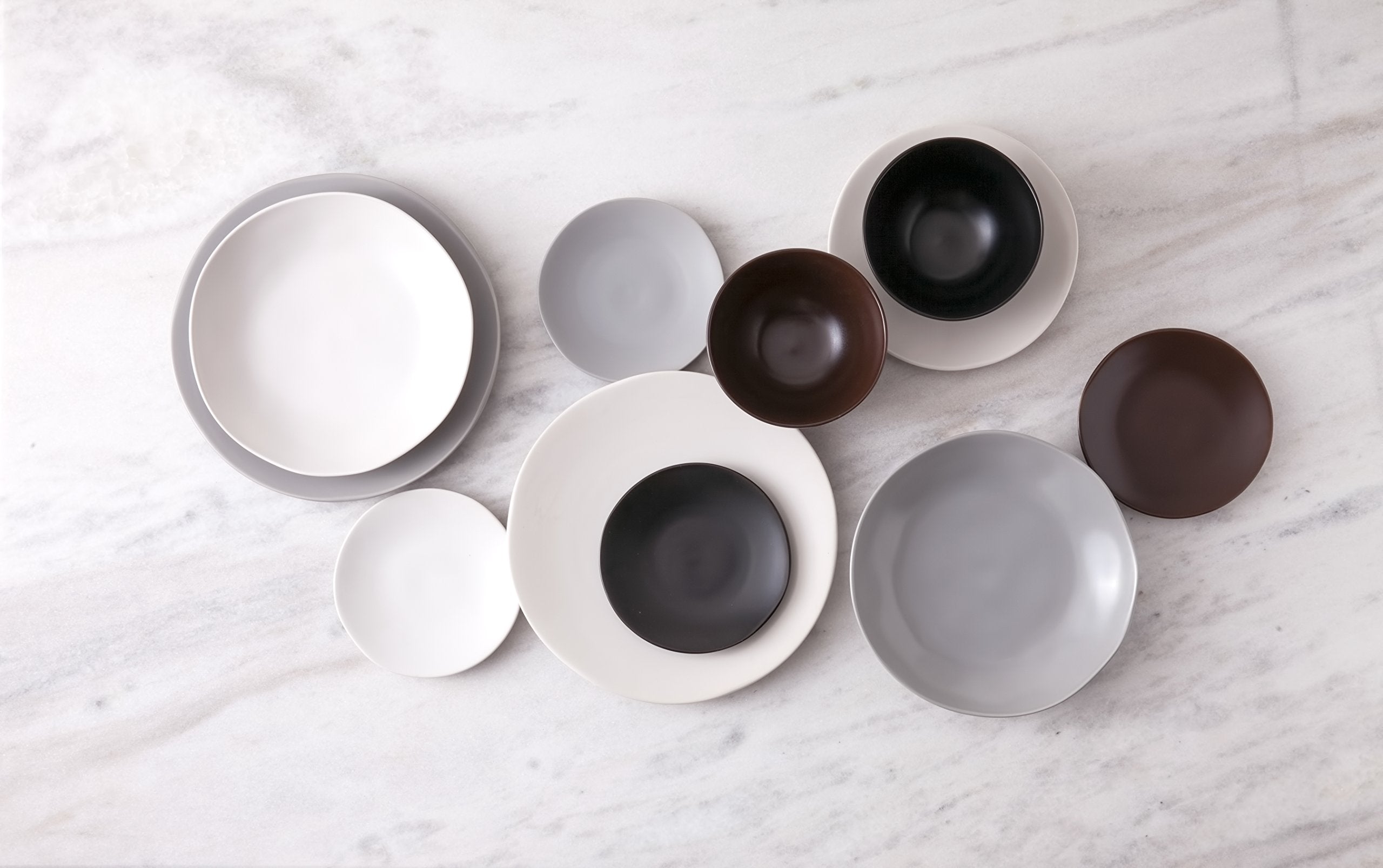 Fortessa Vitraluxe Dinnerware Heirloom Dinner Plate, 10.75-Inch, Set of 4, Linen