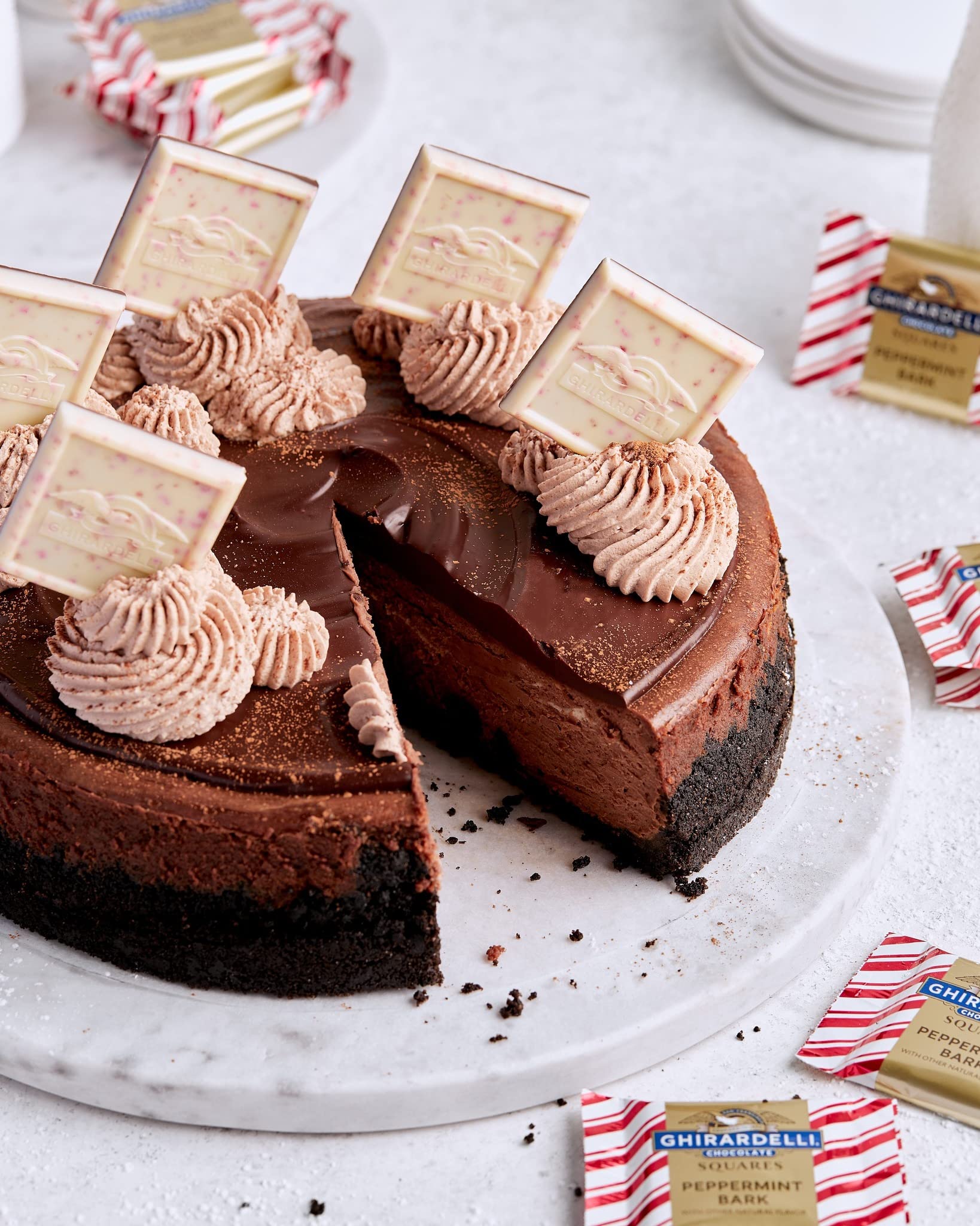 Ghirardelli Chocolate Squares, Peppermint Bark, 2 lb Bag, Approximately 80 Pieces