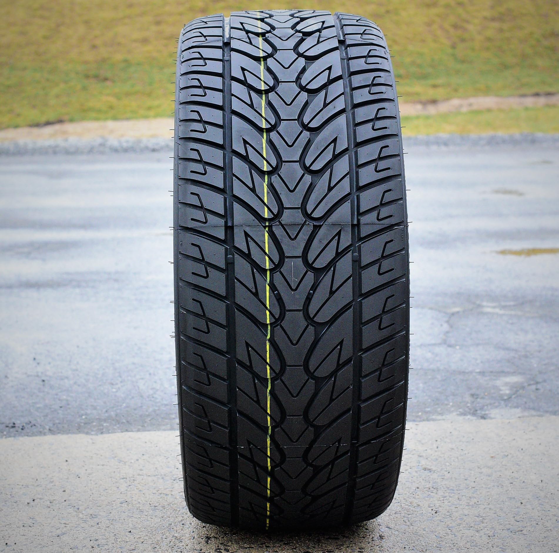 Set of 2 (TWO) Fullway HS266 All-Season Truck/SUV Performance Radial Tires-305/35R24 305/35/24 305/35-24 112V Load Range XL 4-Ply BSW Black Side Wall UTQG 420AA