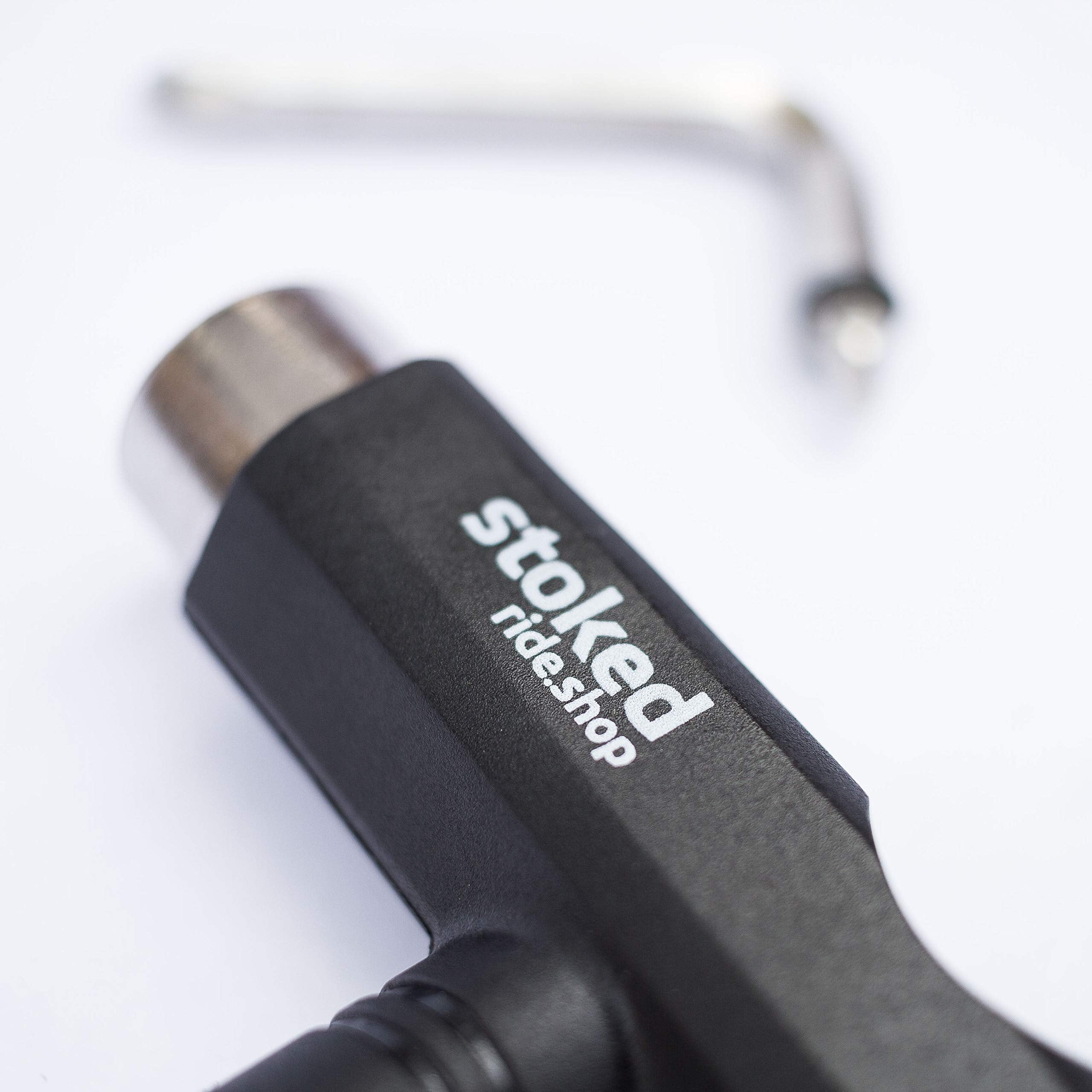 Bones Reds Bearings 8-Pack for [Skateboards, Longboards, Scooters, Spinners] (8-Pack W/Tool)