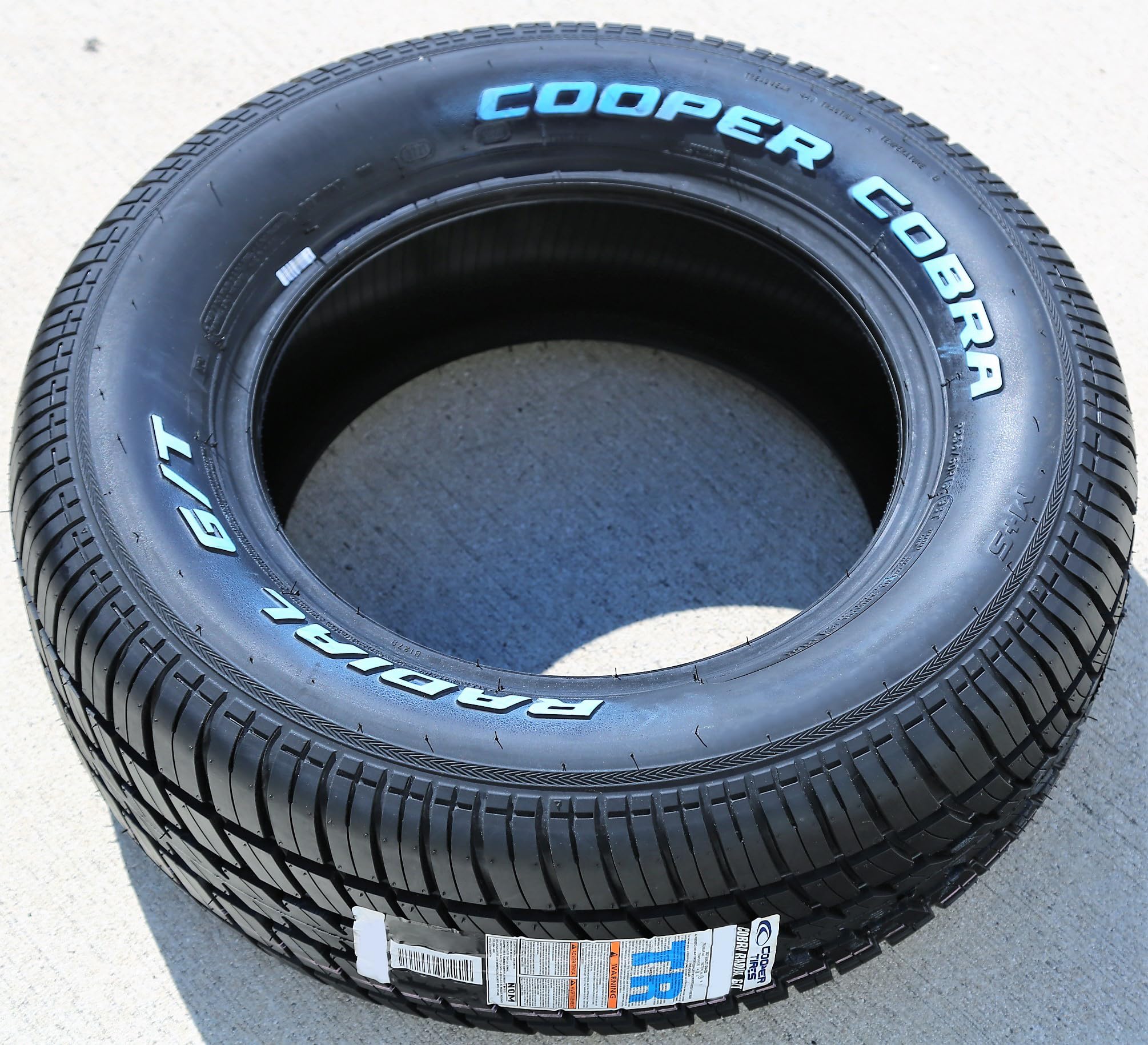 P225/70R15 100T SL RWL Cooper Cobra G/T