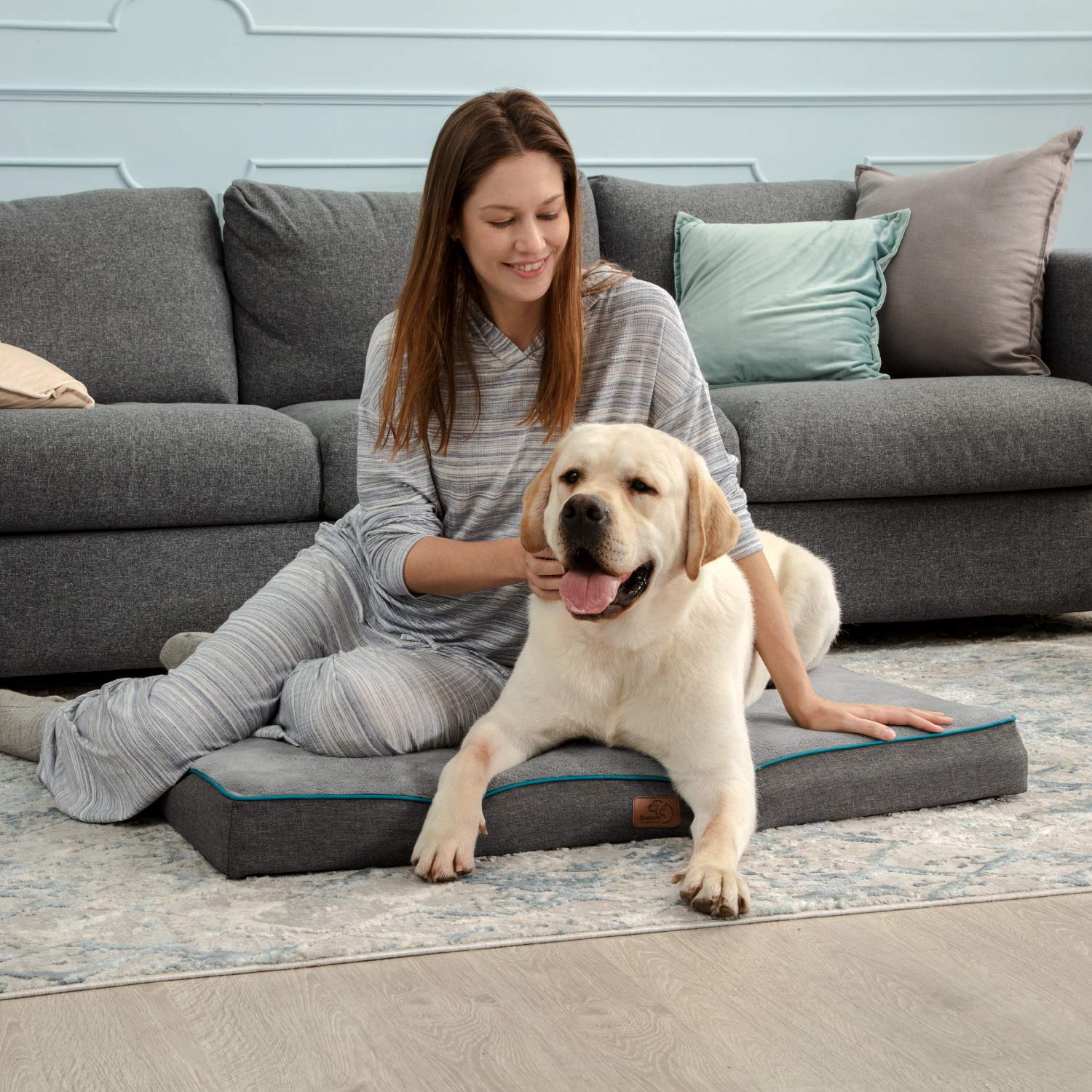 Bedsure Memory Foam Dog Bed for Extra Large Dogs - Orthopedic Waterproof Dog Bed for Crate with Removable Washable Cover and Nonskid Bottom - Plush Flannel Fleece Top Pet Bed, Grey