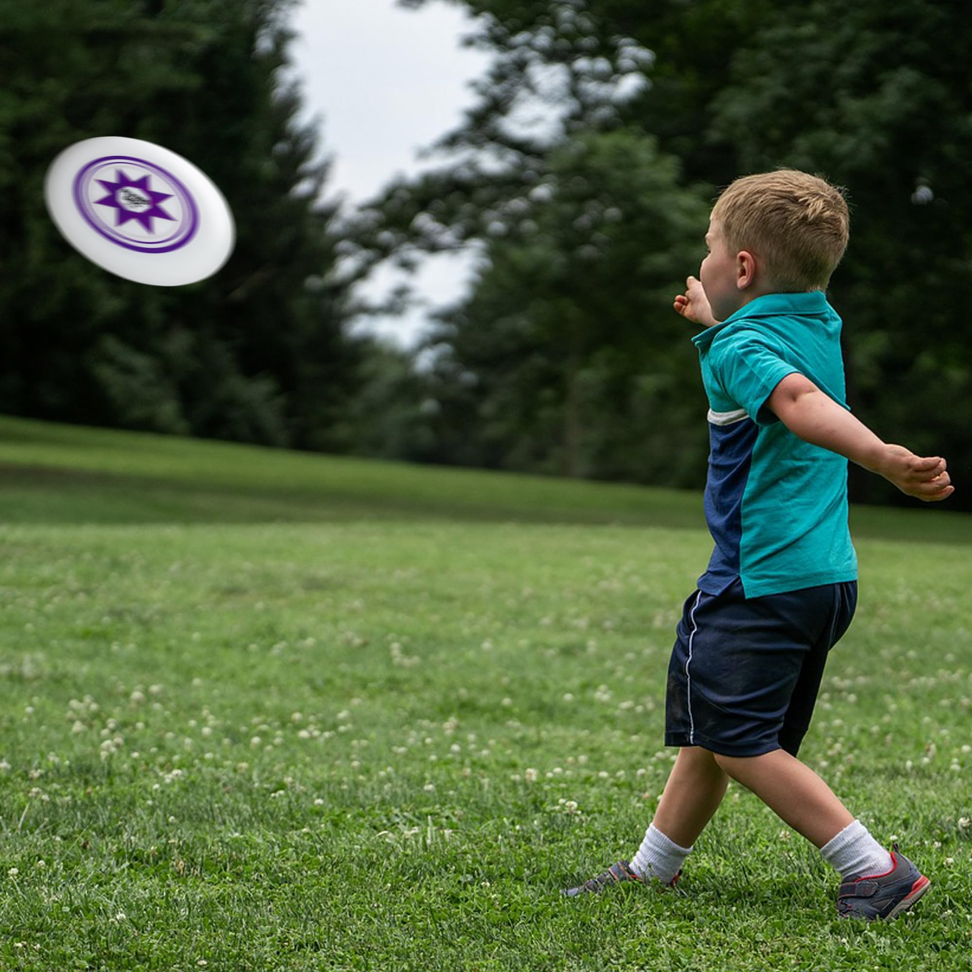 Luhu Lake Ultimate Flying Disc, Rechargeable LED Flying Disc, 25 RGB LEDs & 14 Modes, Extremely Bright, Perfect for Men/Boys/Teens/Children's Birthday and Camping Gifts 175g frisbee