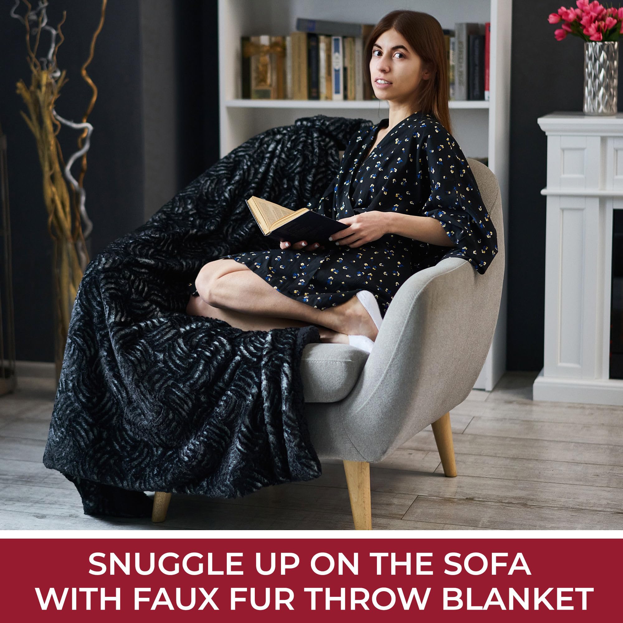 Mellanni Faux Fur Fuzzy Blanket - Soft Shaggy Plush Throw Blanket - Dual-Sided Faux Fur & Sherpa (50" x 60", Black)