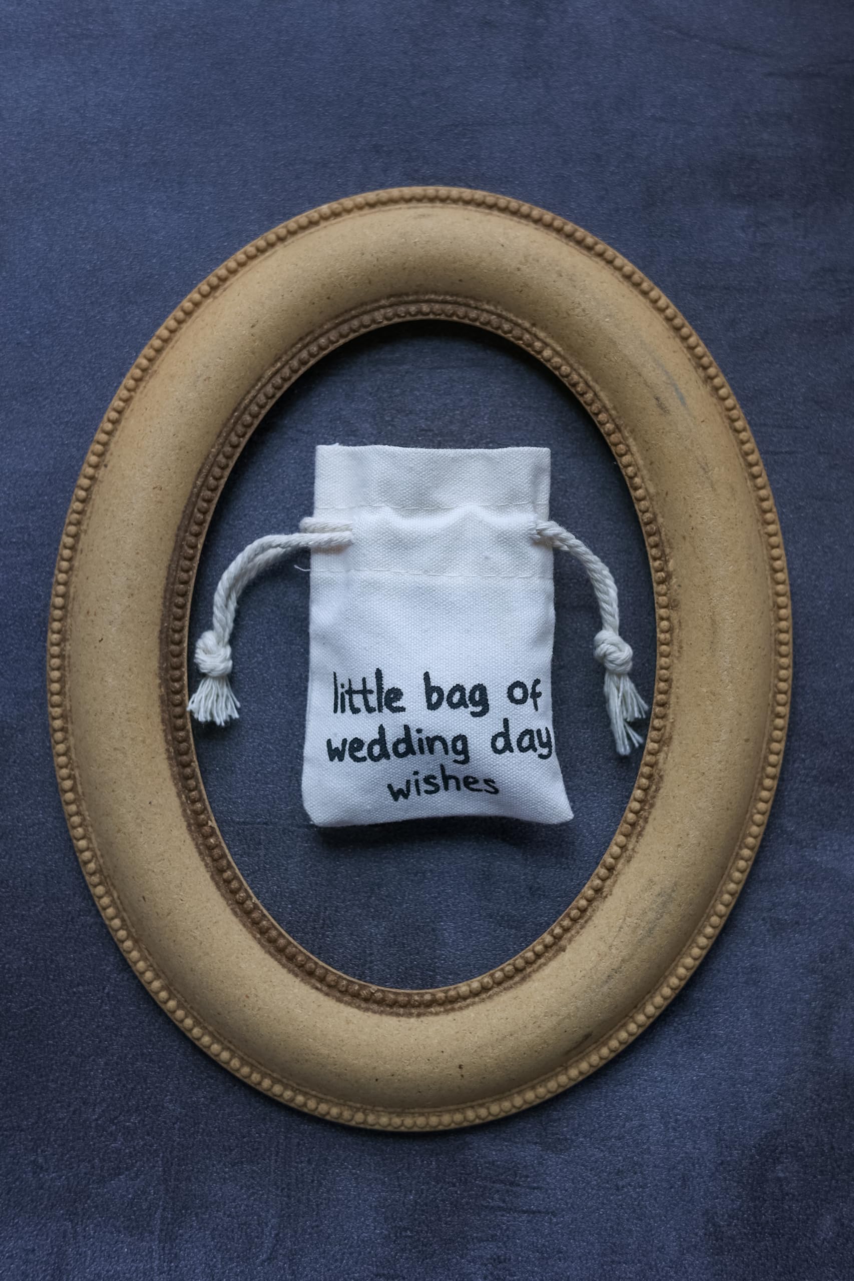 Cute Wedding Day Gifts for Bride From Best Friend, Bride Gifts, Wedding Card,Wedding Blessing Souvenirs, Beautiful Souvenirs for Honeymooner on Their Wedding Day.