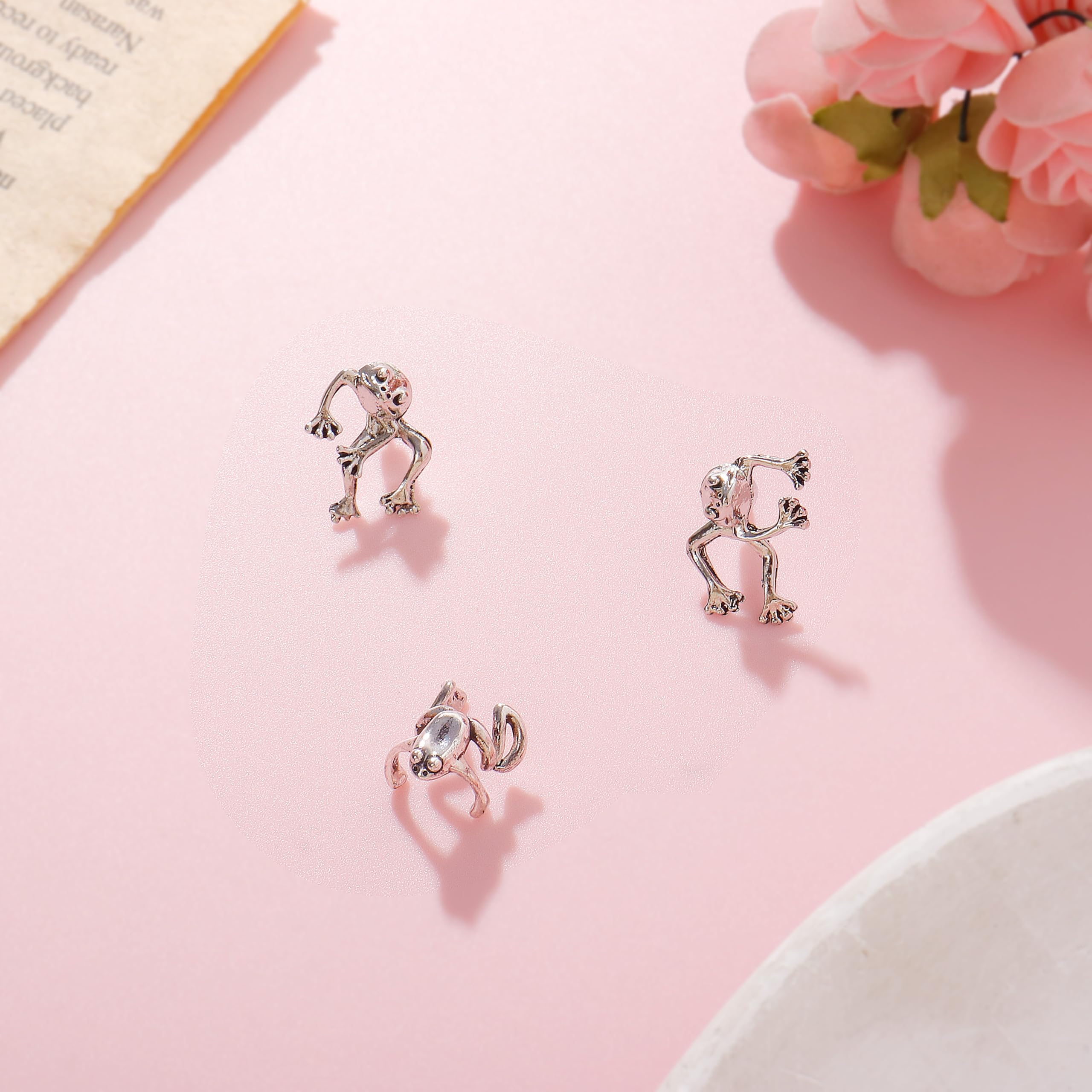 Silver Frog Earrings for Women Vintage Frogs Shaped Stud Earrings Funny Cute 3D Earrings Animal Earrings Jewelry Gifts