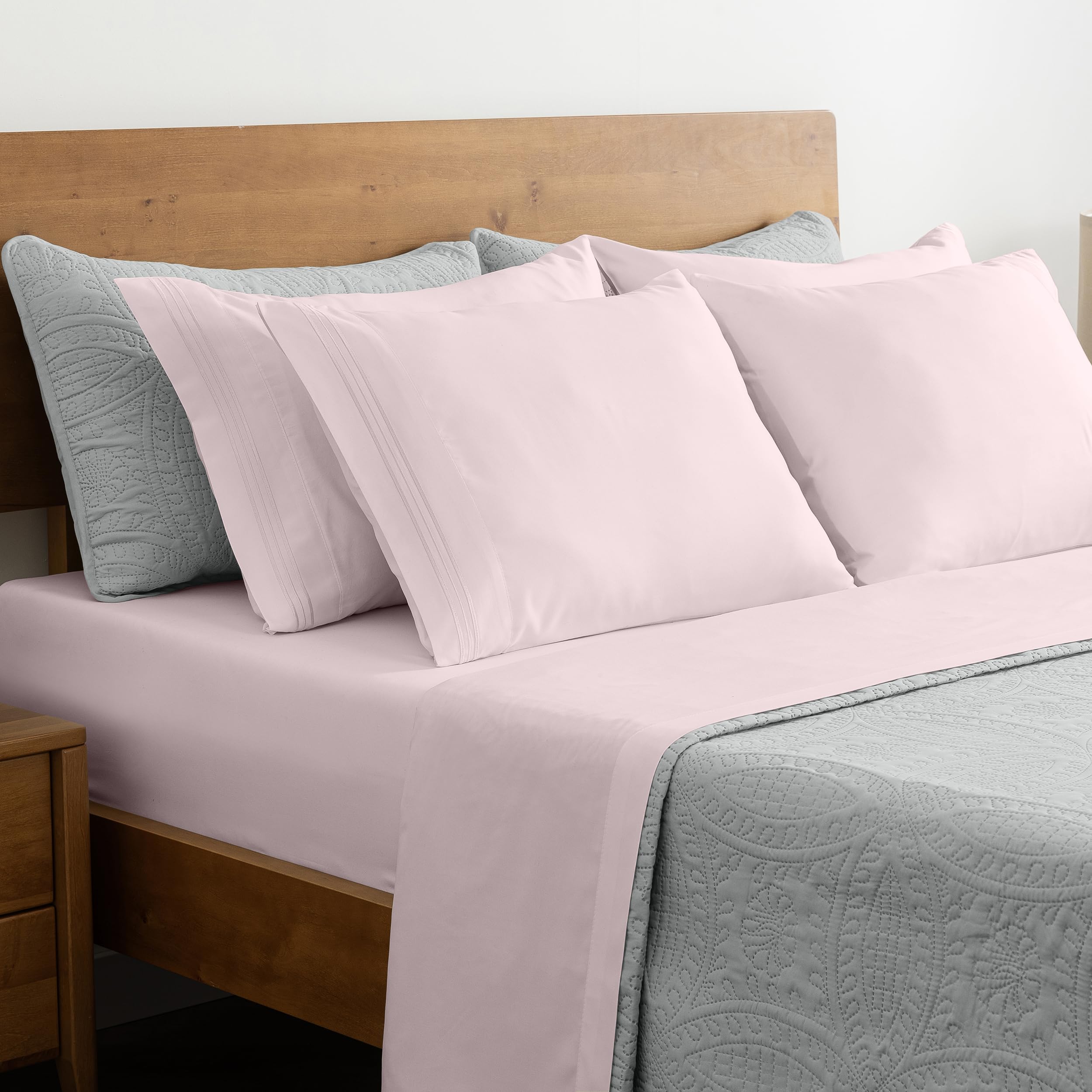 Mellanni Bedspread Coverlet Set + 6PC Sheets Set Bundle&Save - Iconic Collection Bedding - Bundle Includes: 3 Piece Oversized Quilt Set and 6 Piece Bed Sheet Set (King, Light Gray/Blush Pink)