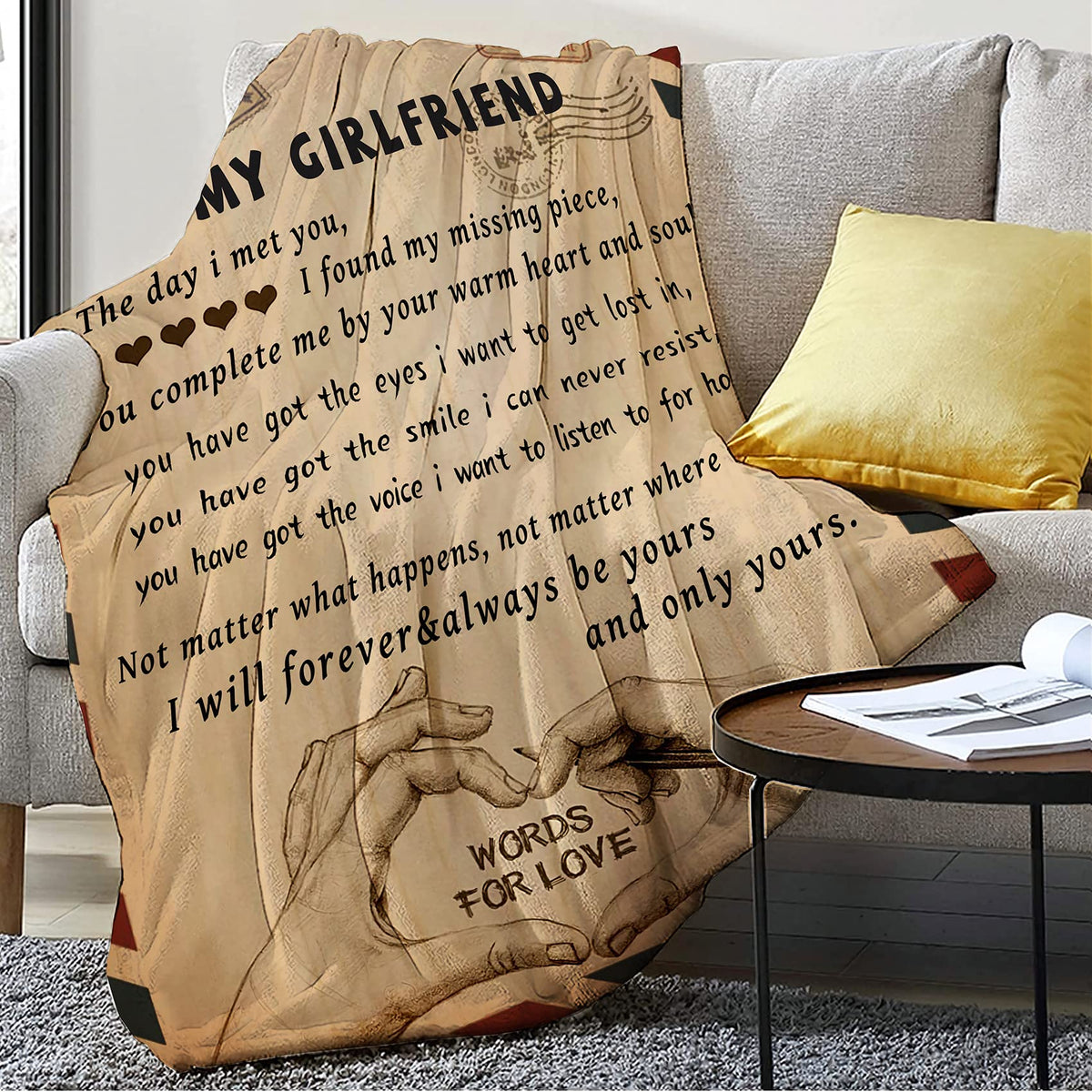 AOOCHUSS Gifts for Girlfriend to My Girlfriend Blanket Romantic Gifts for Her I Love You Throw Blankets Birthday Anniversary Blankets for Bed Sofa 50"x60"