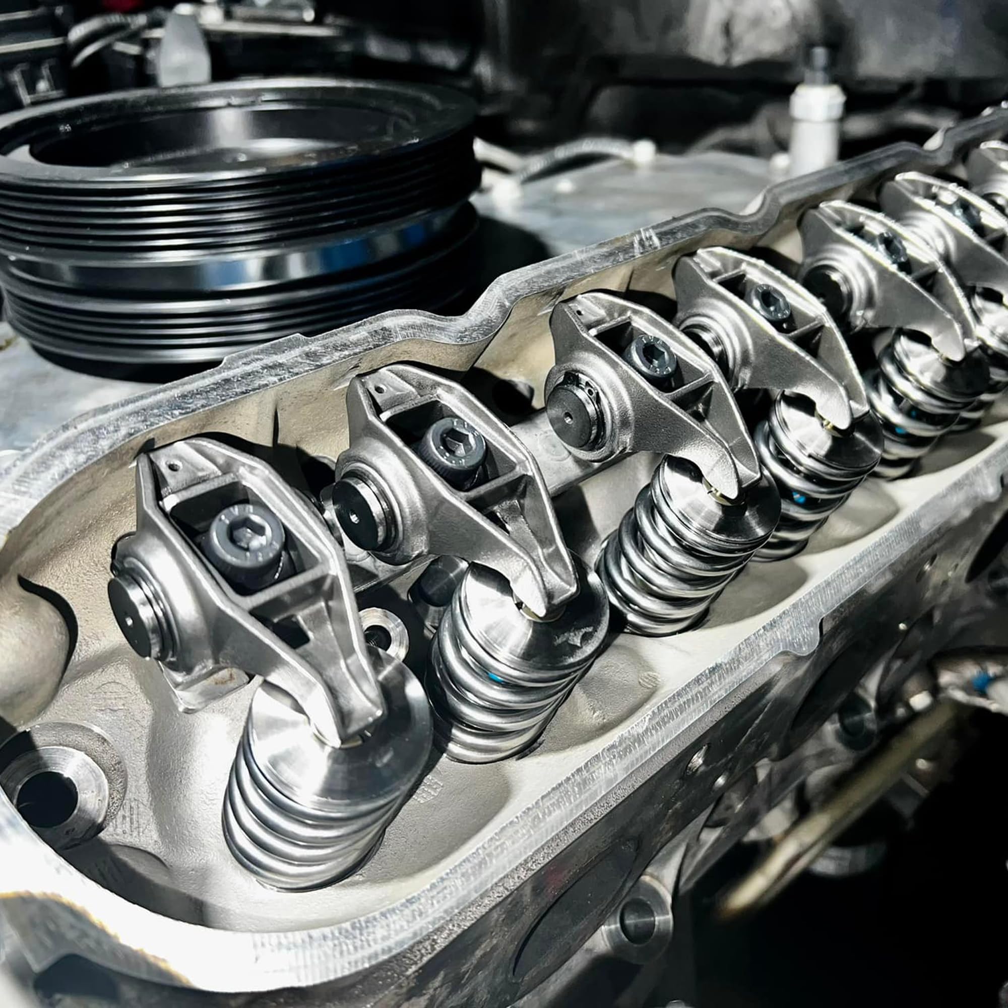 Michigan Motorsports LS1 Rocker Arms with Upgraded Trunnions | Pre-Assembled for GM LS Engines | Fits 4.8 5.3 5.7 6.0 LS2 LS6 LQ4 LQ9 LY5 LM7 L33 | Enhanced Durability and Performance