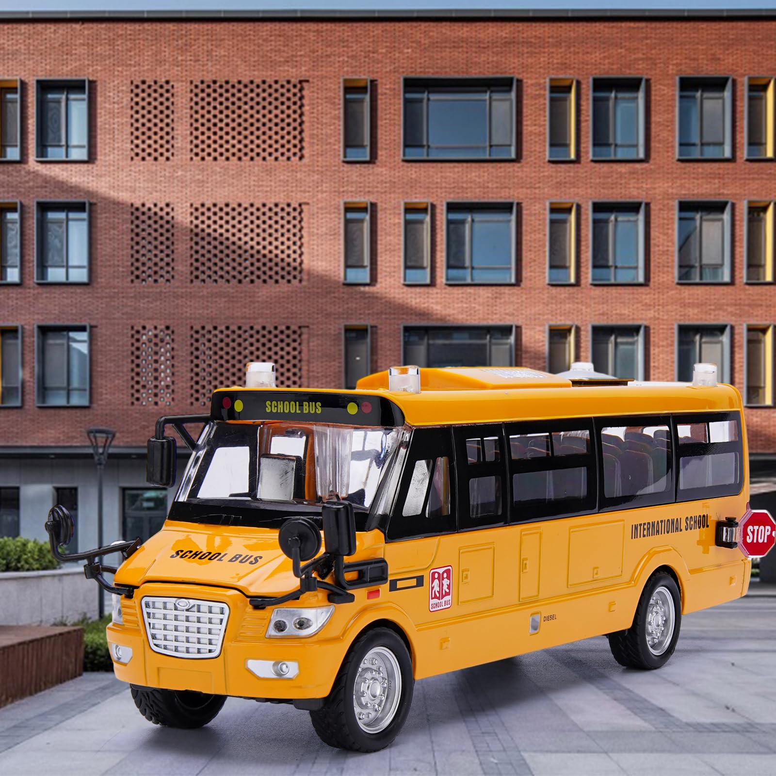 Crelloci School Bus Toy, Die Cast Model Car with Flashing Lights & Sounds, Friction Powered, Back & Side Doors Open, Large Yellow Metal Toy Vehicles, Play Bus Easter Gift for Kids Toddlers Ages 3+