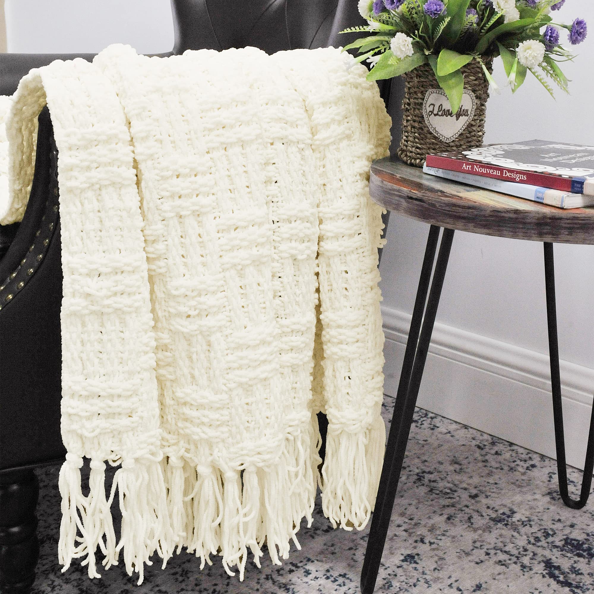 Home Soft Things Cable Knitted Throw Blankets 50'' x 60", White, Soft Cozy Fluffy Decorative Throw with Tassels Couch Bed Sofa Cover Throw Blankets