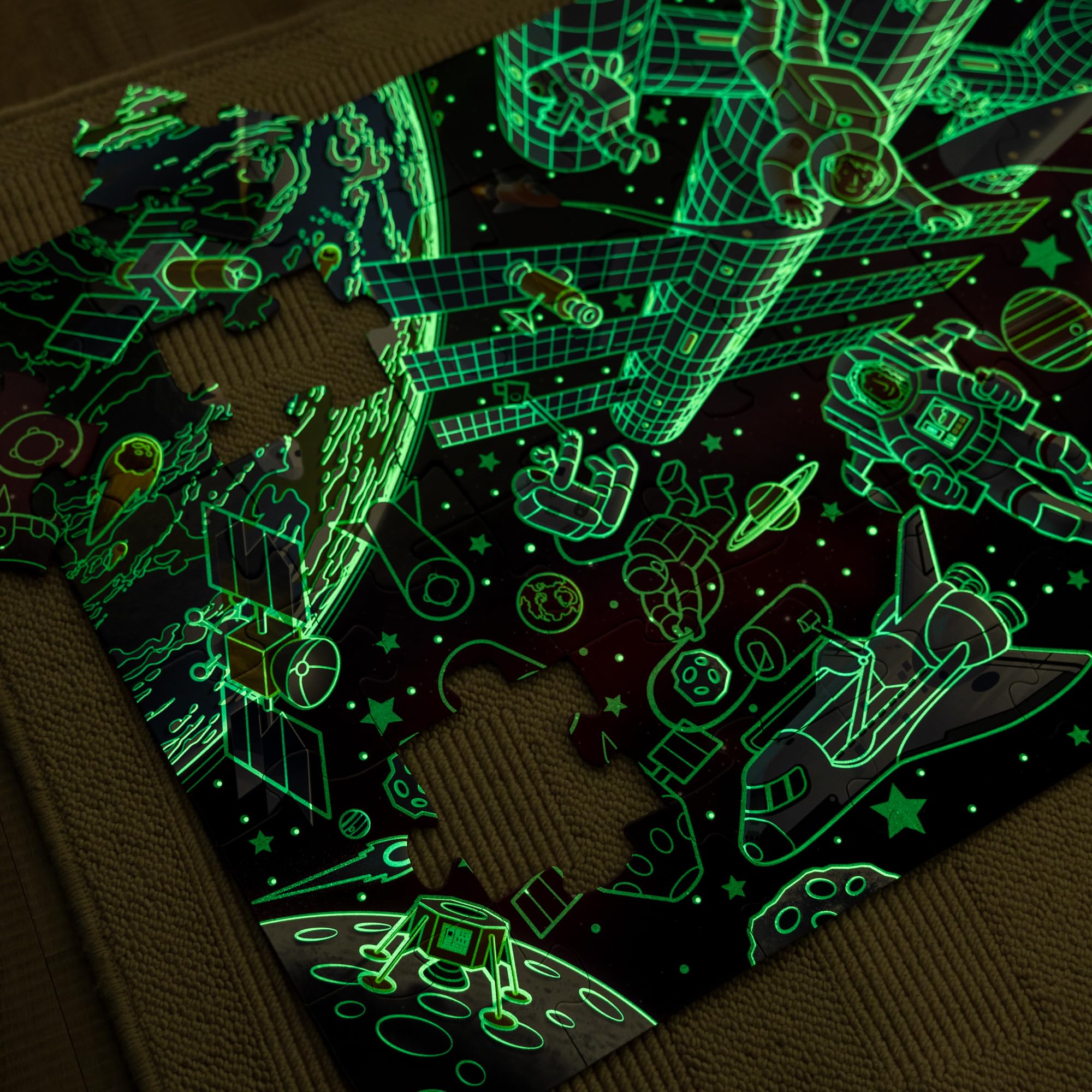 Melissa & Doug Outer Space Glow-in-The-Dark Cardboard Jigsaw Floor Puzzle – 48 Pieces, for Boys and Girls 3+ - FSC-Certified Materials