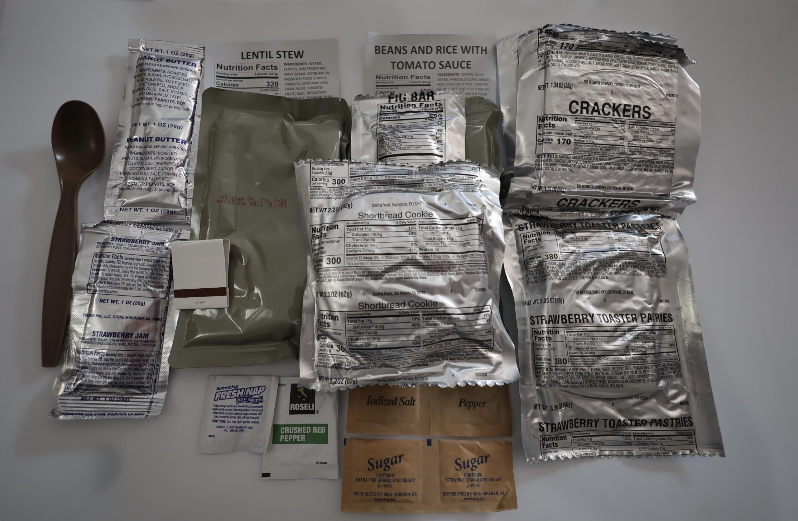 Ready to Eat Meals 3 Pack Military, Emergency Food Supplies, Long-Lasting Meals , Military-Style Rations, Survival Food Kits, Non-perishable Meals, Disaster Preparedness Food, Field Ready Meals - Meals Are Assorted Flavors