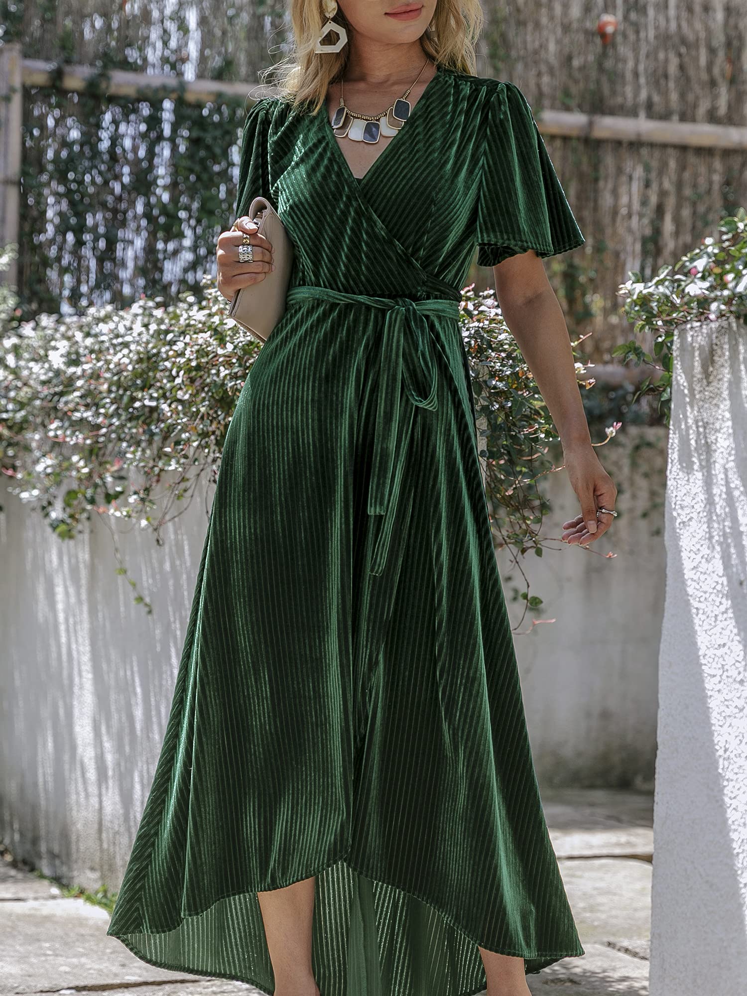 BerryGo Women's Semi Formal Velvet Wrap Dress Prom Cocktail Short Sleeve Swing Long Maxi Dress Emerald Green M