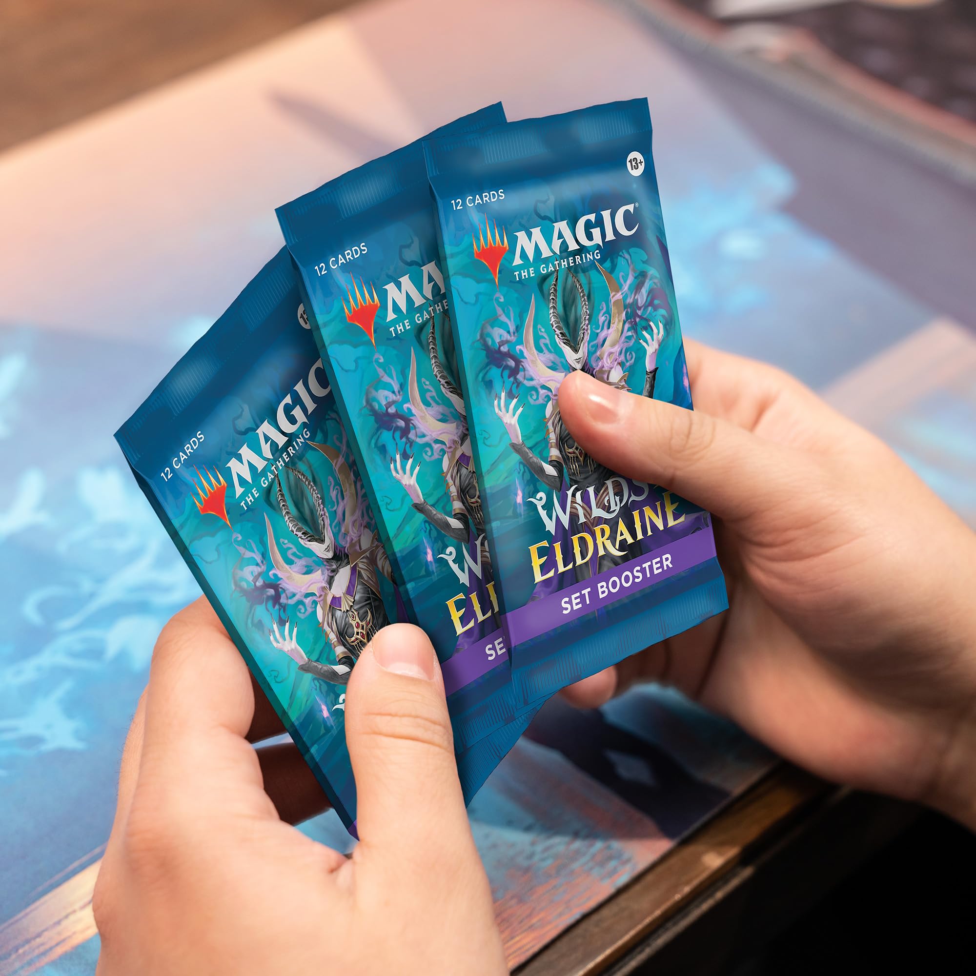 Magic The Gathering Wilds of Eldraine Bundle - 8 Set Boosters + Accessories