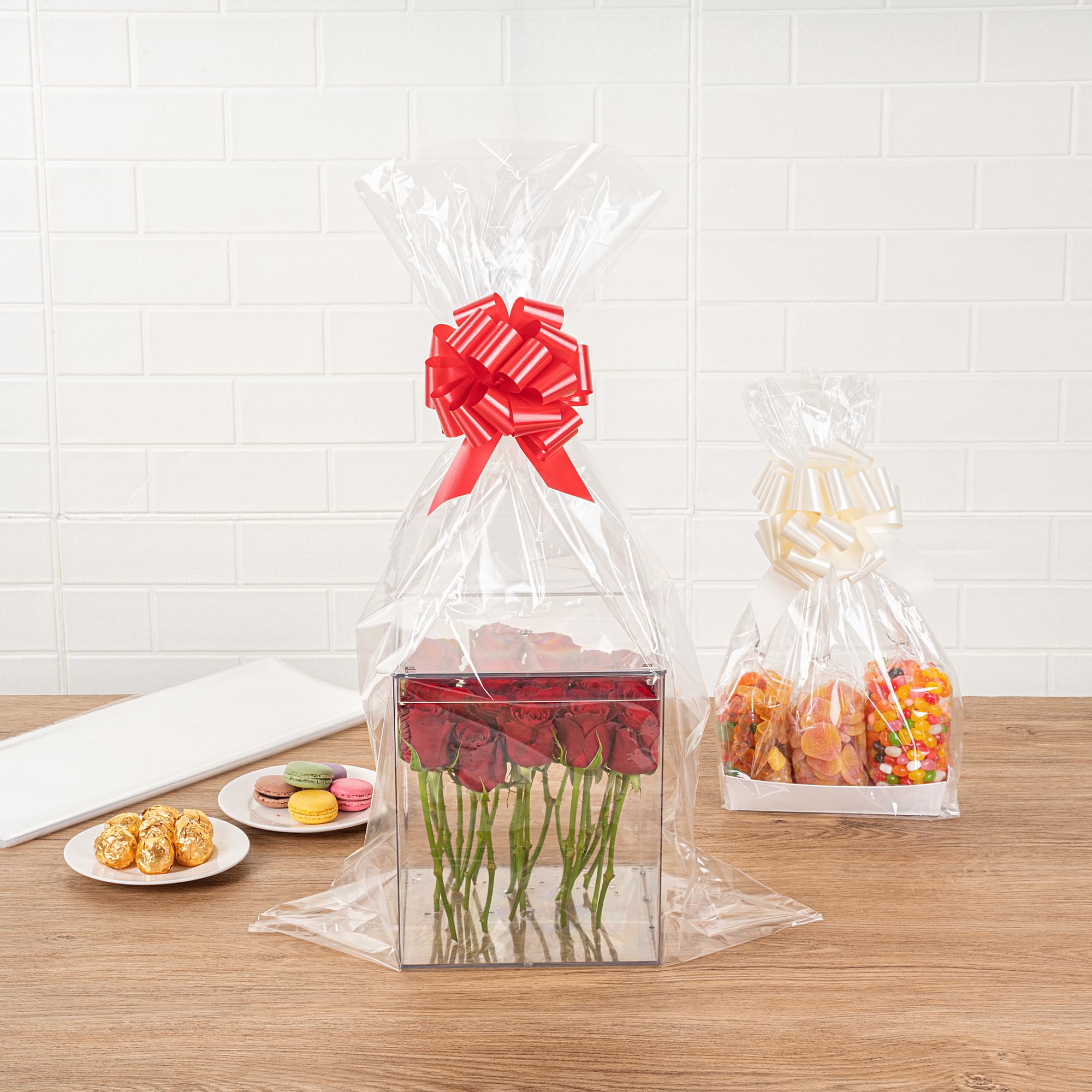 Restaurantware Bag Tek 18 x 30 Inch Gift Basket Wraps 10 Wraps For Part Favors - Durable Disposable Clear Plastic Basket Sheets For Wedding Or Party Gifts