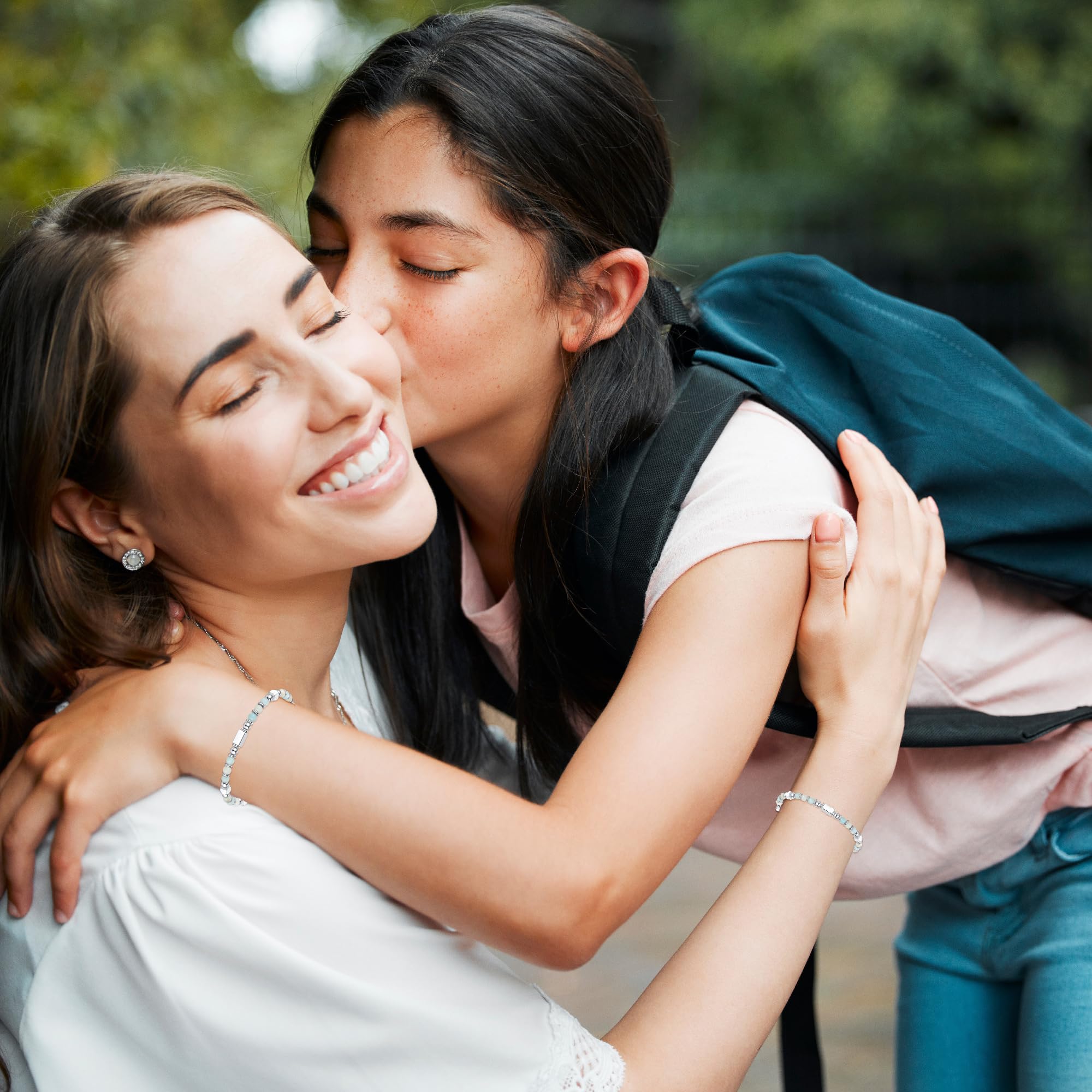 AryaHozel Back to School Bracelet, Back to School Gifts for Students College Middle High School Girls Back to School Supplies Stuff First Day of Kindergarten Bracelet 1st Day of School Bracelet