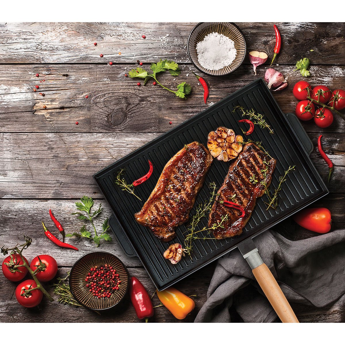 MasterPan Non-Stick Grill and Griddle Pan with Removable Handle, 15" (Innovative Series), black and Brown