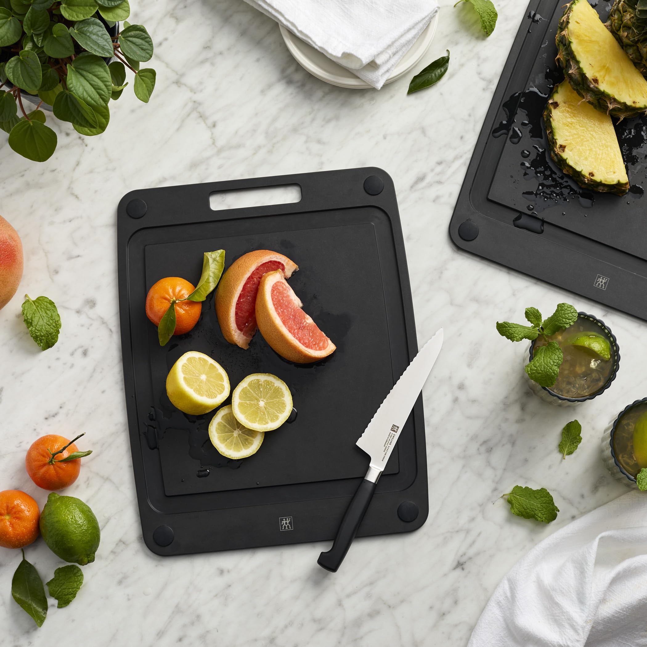ZWILLING Plant Fiber 14-in x 11.25-in Non-Slip Cutting Board - Slate