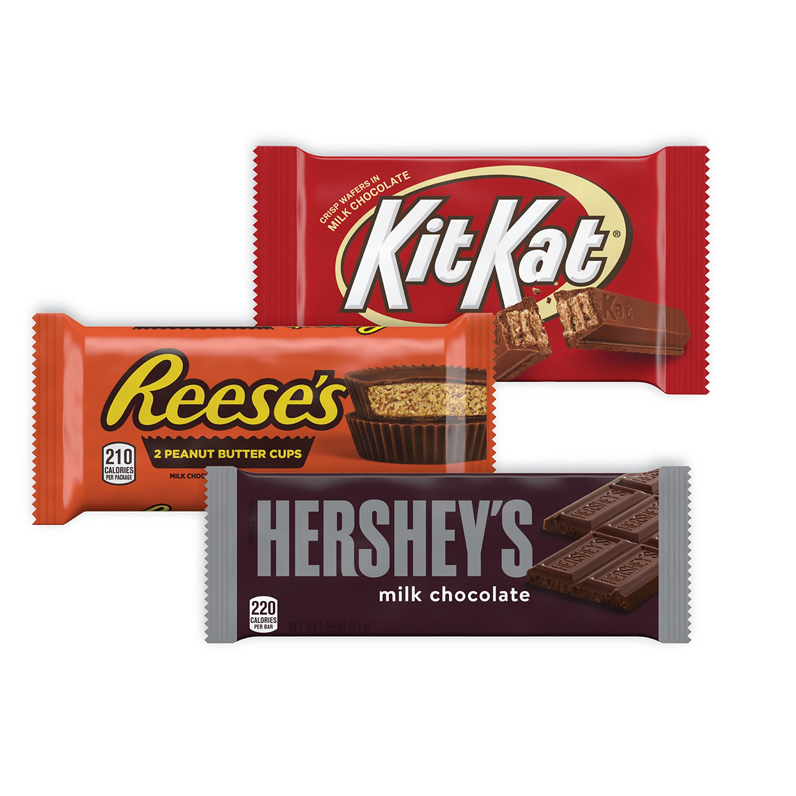 HERSHEY'S, KIT KAT and REESE'S Assorted Milk Chocolate, Christmas Candy Variety Box, 27.3 oz (18 Count)