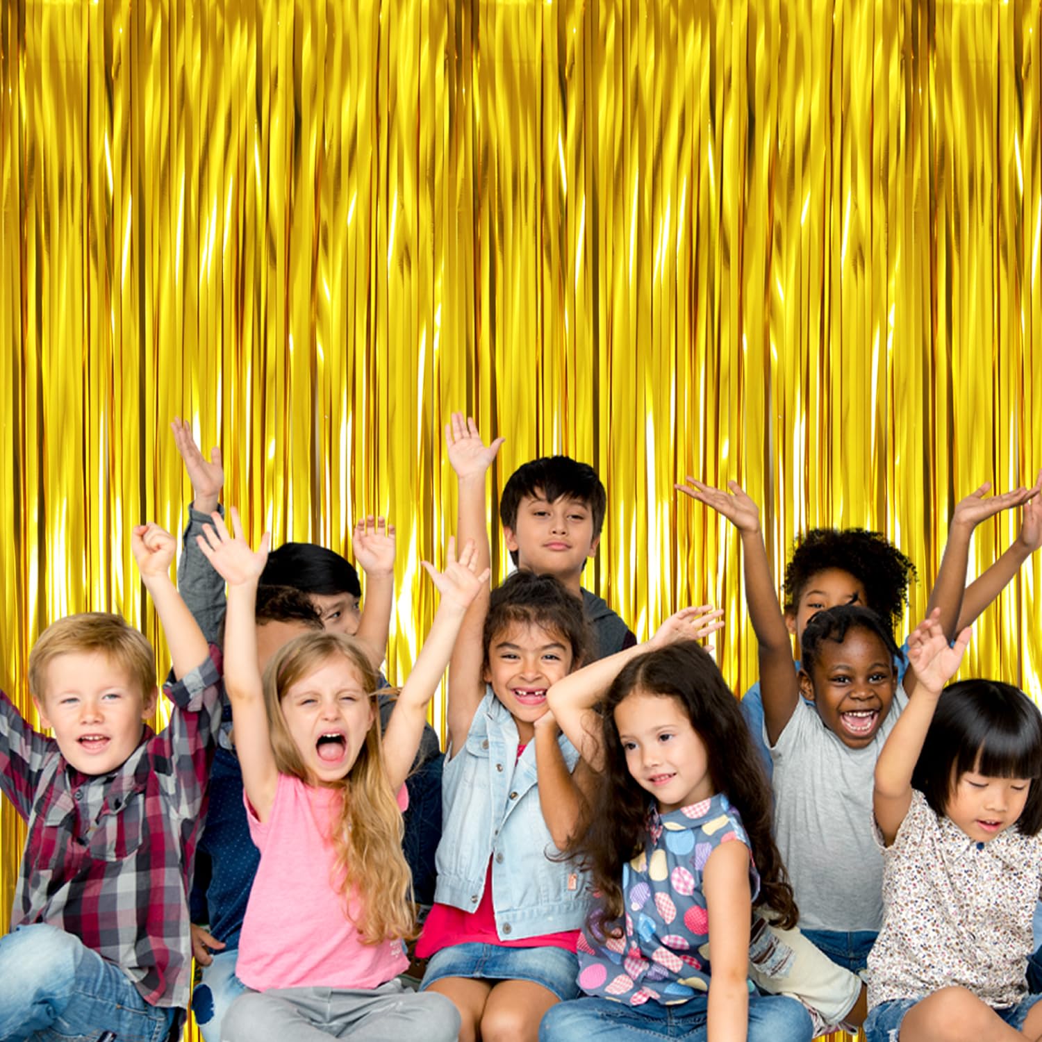 GOER 6.4 ft x 9.8 ft Metallic Tinsel Foil Fringe Curtains,Pack of 2 Party Streamer Backdrop for Birthday,Graduation Decorations and New Year Eve (Gold)