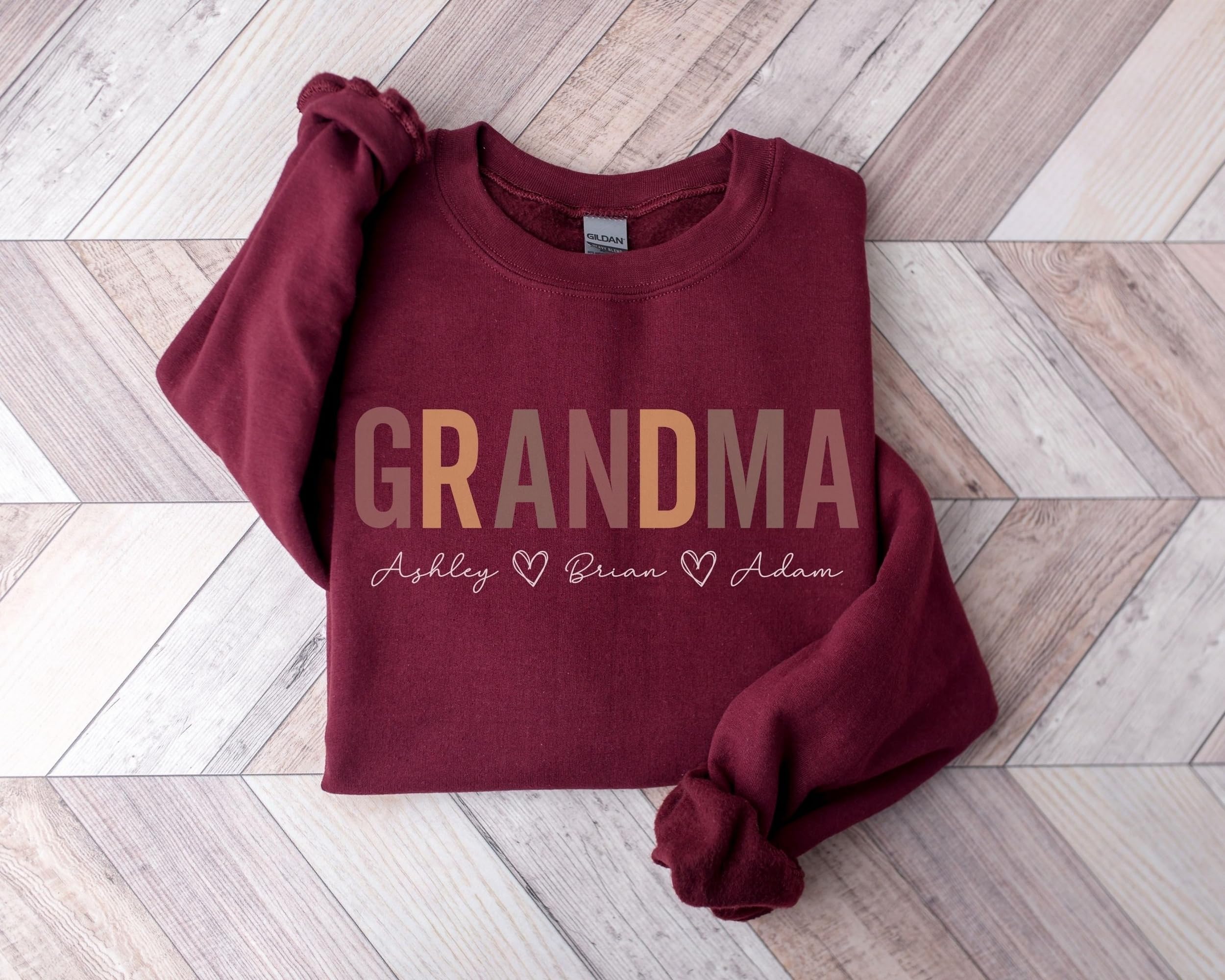 NAZENTI Personalized Grandma Sweatshirt,Custom Nickname with Kids Name, Mothers Day Shirt, Gift for Christmas Birthday (01 Grandma)