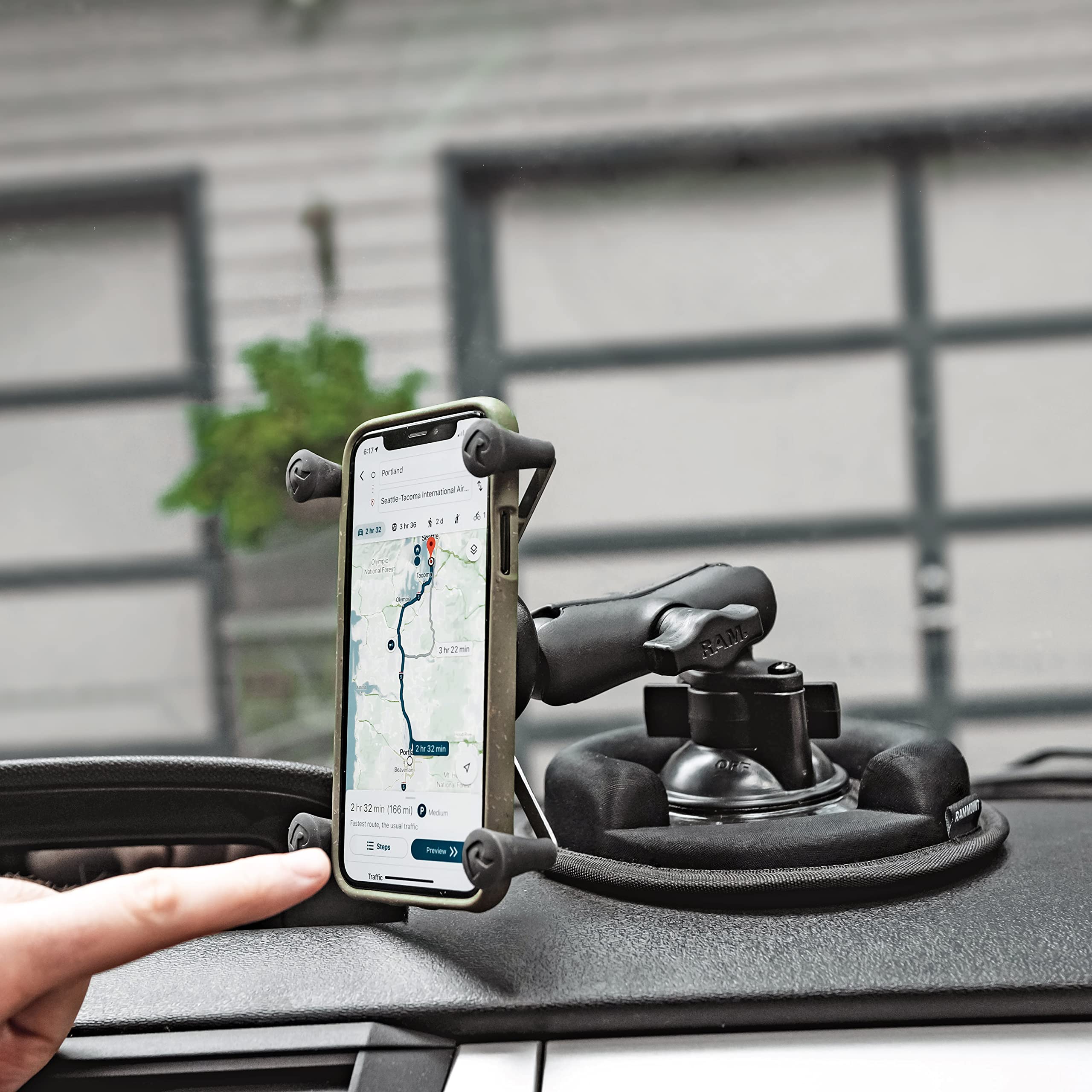 RAM MOUNTS Twist-Lock Composite Suction Cup Base with Ball RAP-B-224-1U with B Size 1" Ball