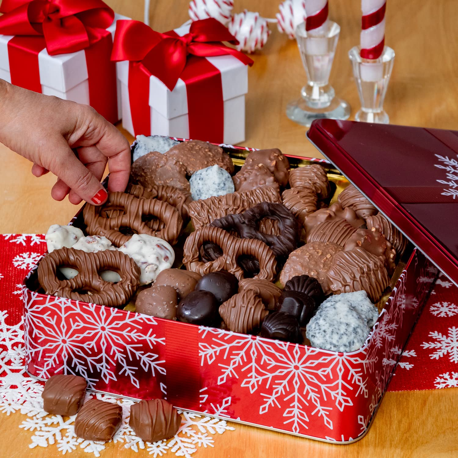 Holiday Chocolate Gift Basket with 2 lbs+ Chocolates, Pretzels, Peppermint Patties, Caramels - From Bonnie and Pop