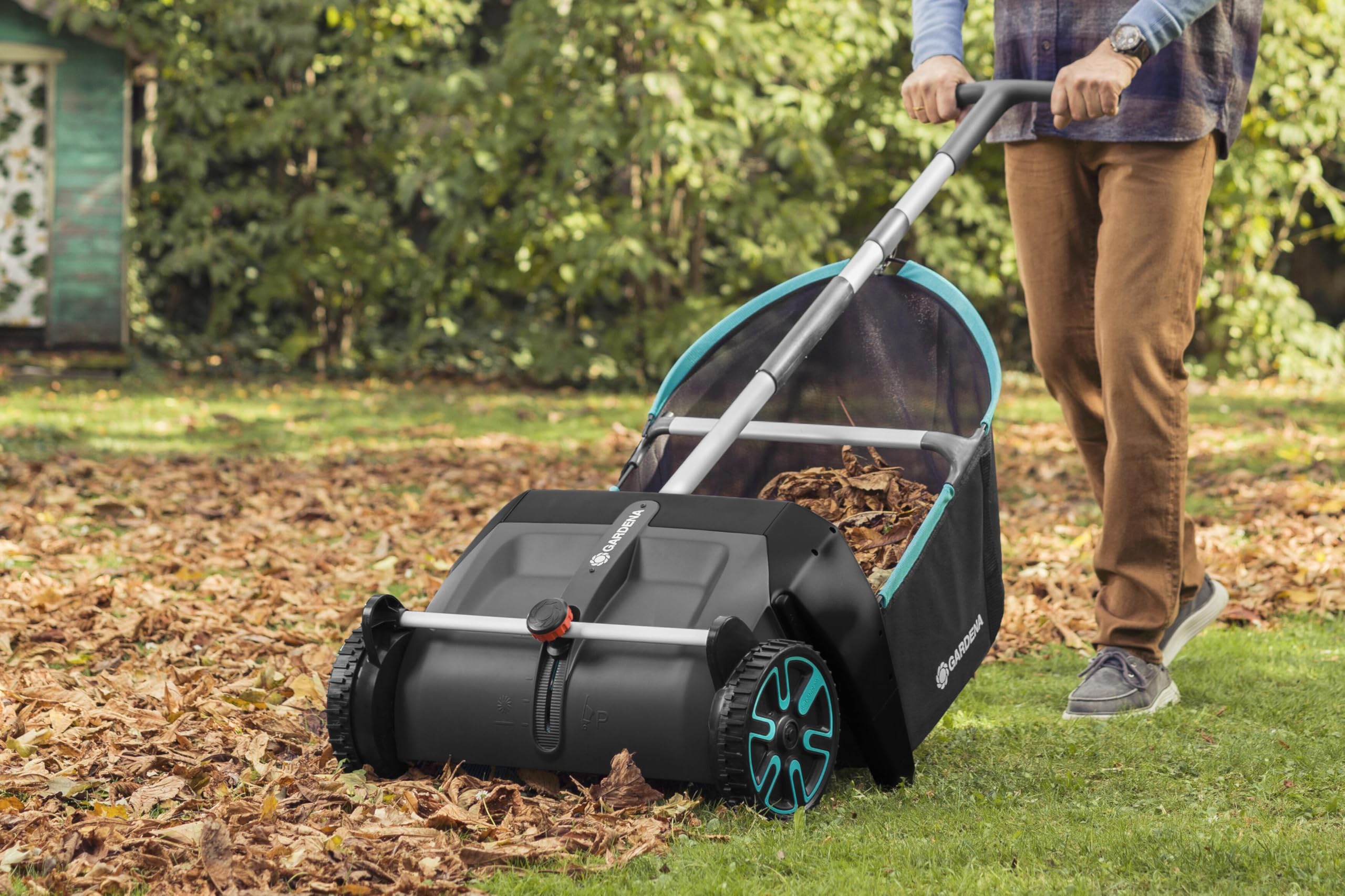 Gardena (03565-20) Lawn and Leaf Collector, Durable and Easy to Manuever Push Lawn and Leaf Sweeper with Large Capacity 3.2 cu. ft. Mesh Collection Hopper Bag, 5 Year Warranty