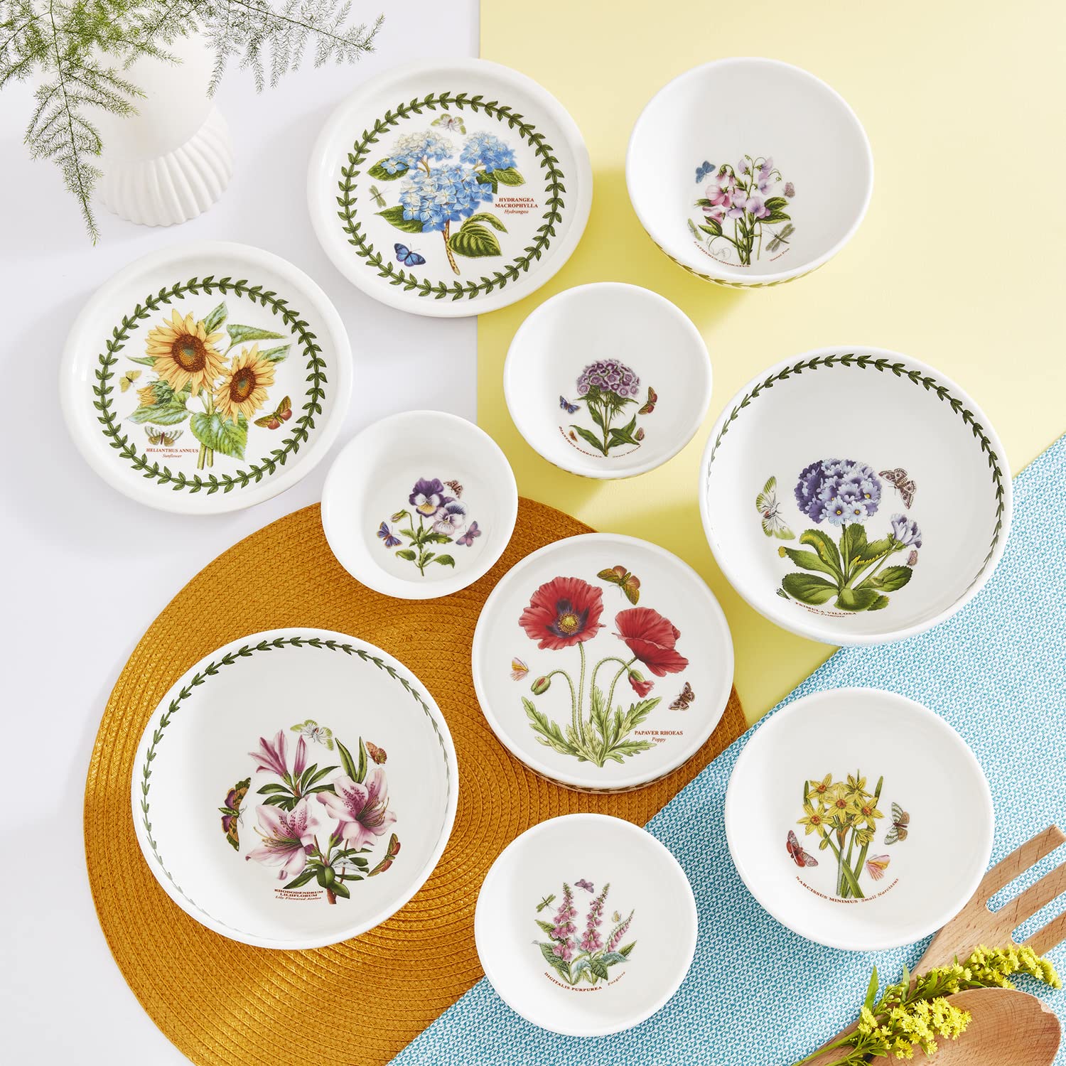 Portmeirion Botanic Garden 10 Piece Dinnerware Set | Nesting Vase Design | Japanese Floral Motif | Porcelain | Dishwasher, Microwave, Freezer and Oven Safe