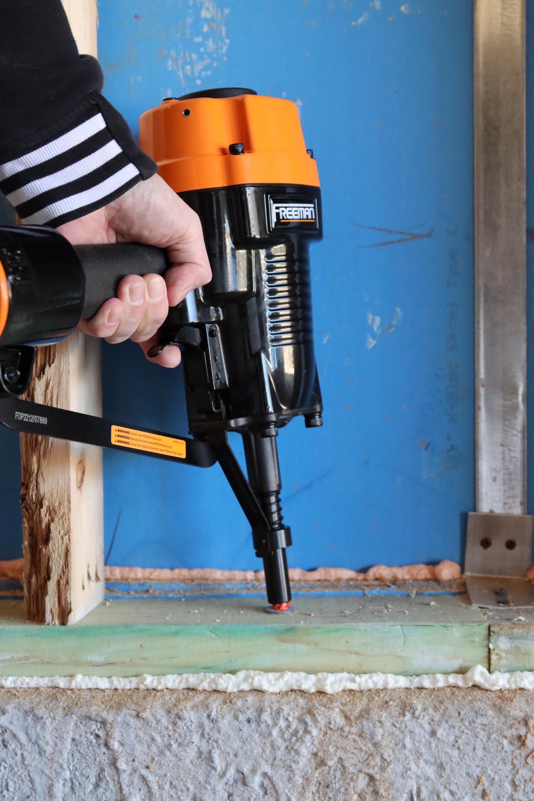 Freeman PSSCP Pneumatic 3" Single Pin Concrete Nailer with Case