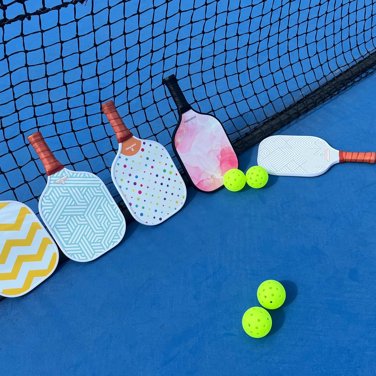 Aieoposo Pickleball Paddles, USAPA Approved Carbon Fiber Pickleball Paddle, Polypropylene Honeycomb Core Pickleball Racket Sets with Wristband & Paddle Cover, Pickleball Gifts for Beginners