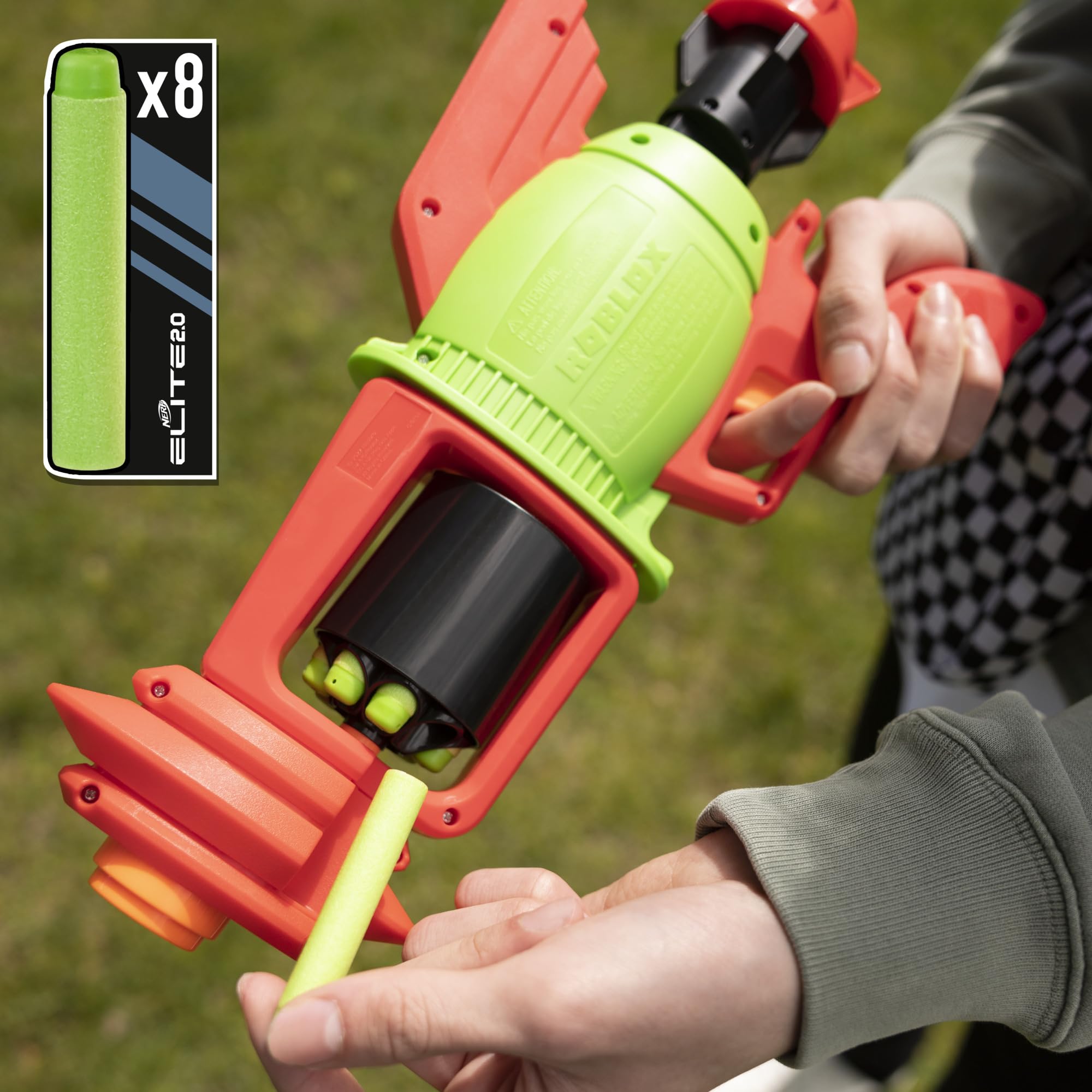 Nerf Roblox Build A Boat for Treasure: Spacelock Ray Blaster, Includes Code to Redeem Exclusive Virtual Item, 8 Elite Darts