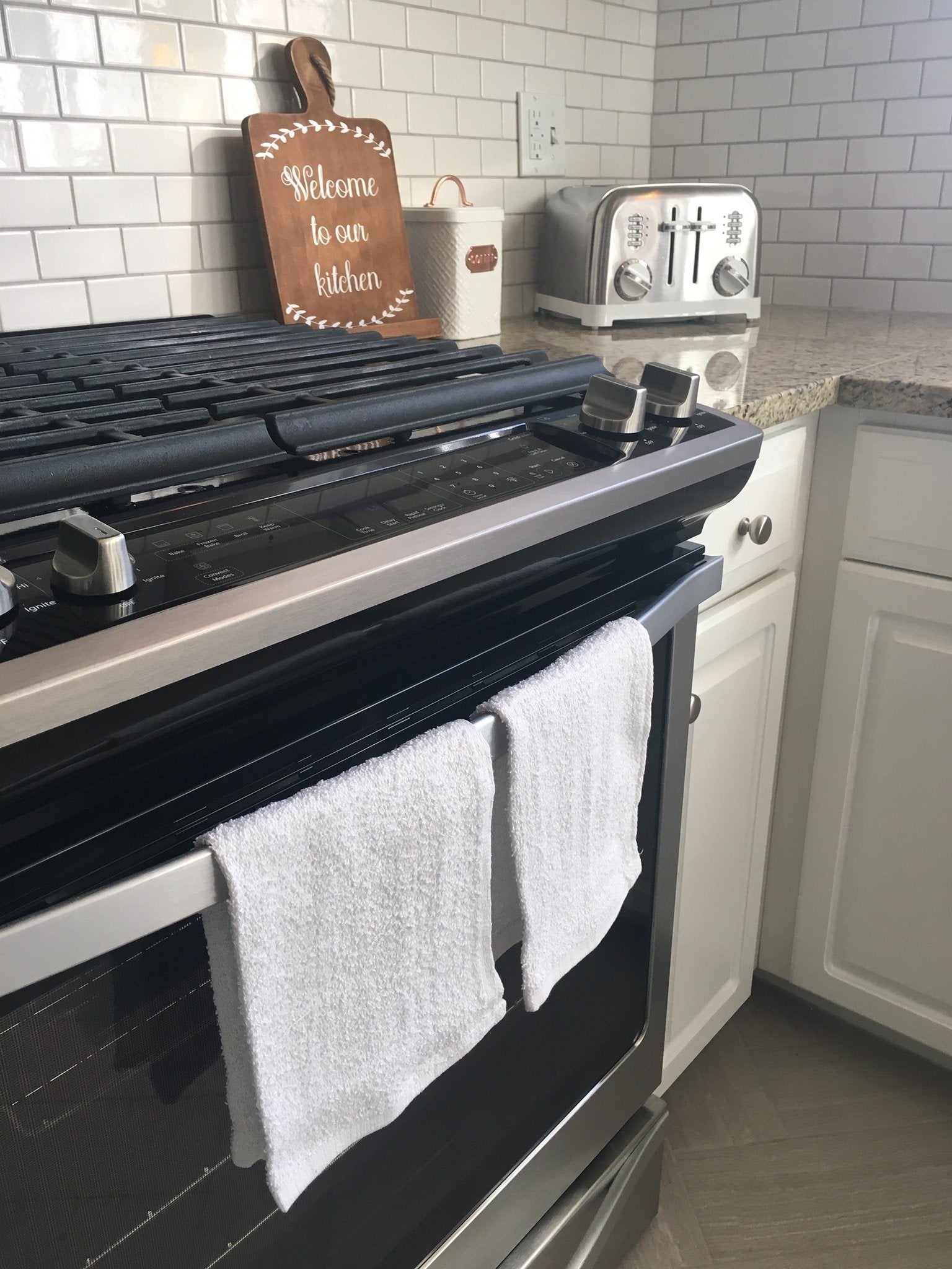 S&T INC. Multipurpose Cotton Terry Cleaning Towels for Home, Car, Automotive, and Garage Cleaning Supplies, 14 Inch x 17 Inch, White, 24 Pack