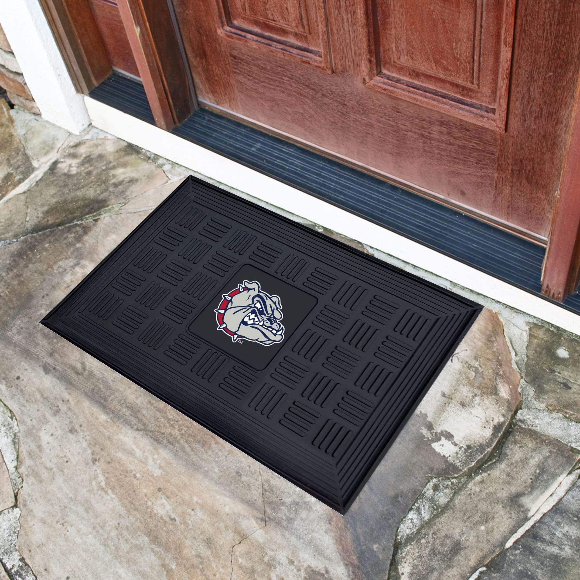 FANMATS 15029 Gonzaga Bulldogs Heavy Duty Vinyl Medallion Outdoor Door Mat - 19.5in. x 31in.