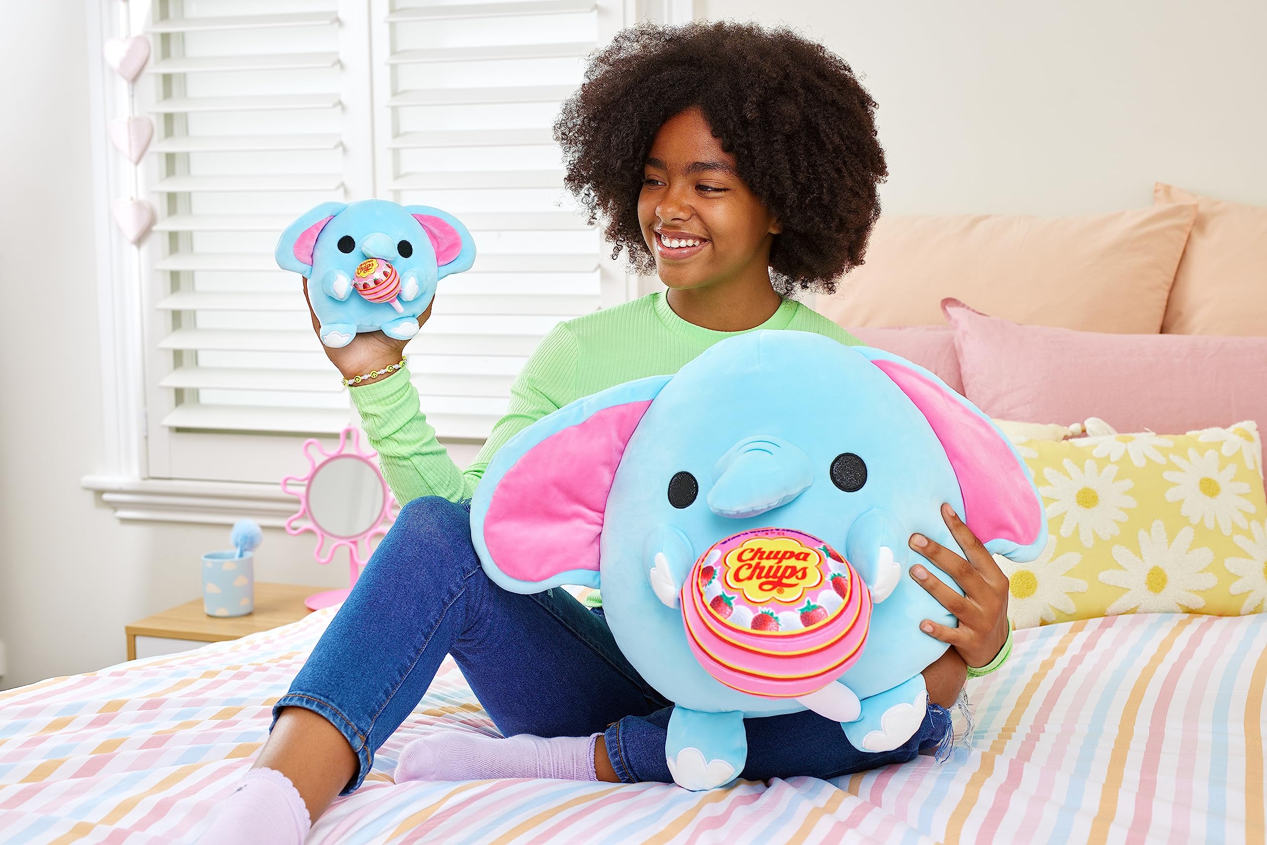 ZURU Snackles (Cinnabon Bunny Super Sized 14 inch Plush by ZURU, Ultra Soft Plush, Collectible Plush with Real Licensed Brands, Stuffed Animal