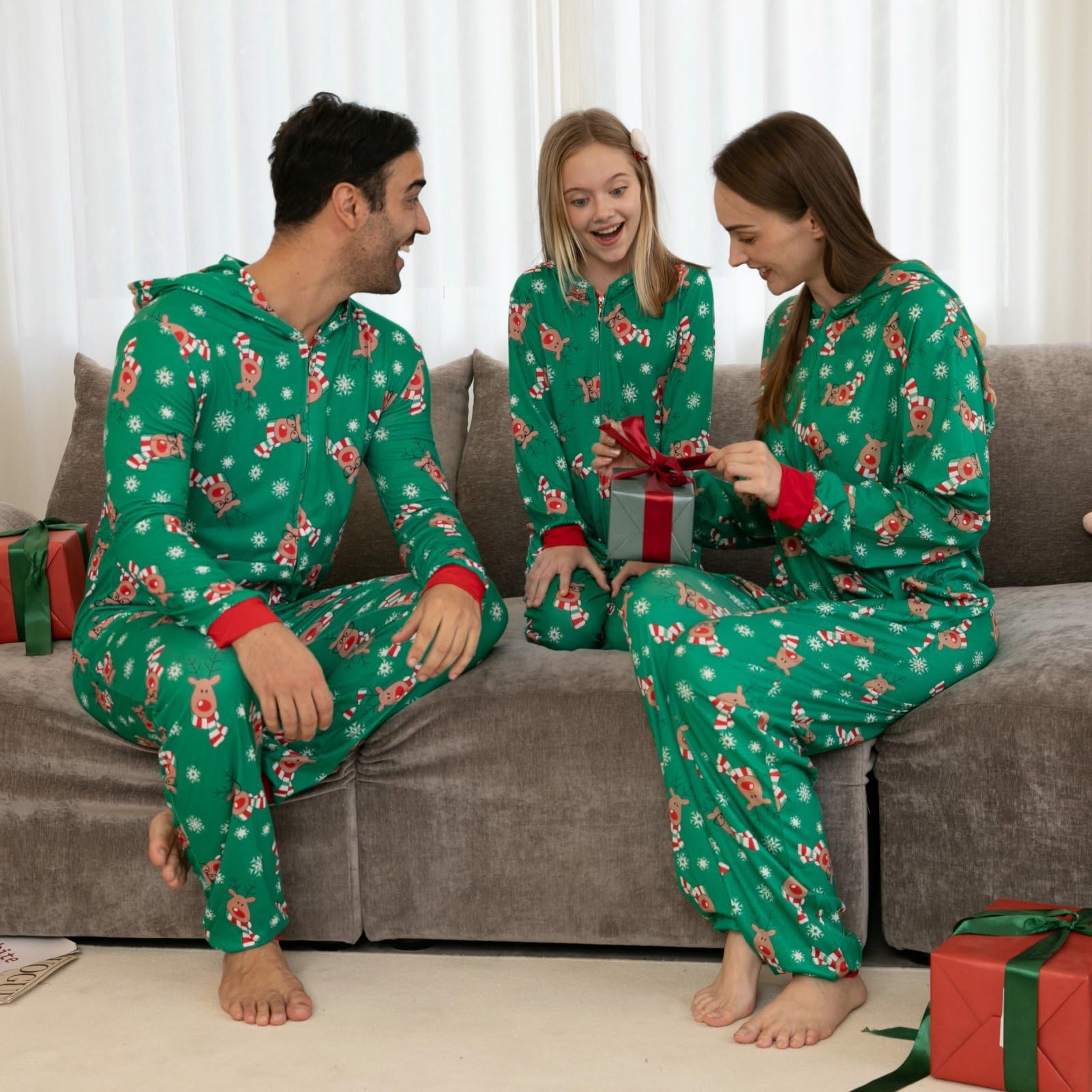 Adisputent Christmas Pajamas for Family Matching Cute Long Sleeve Couples Soft Holiday Sleepwear Funny Christmas Pjs sets Green Reindeer Women XL