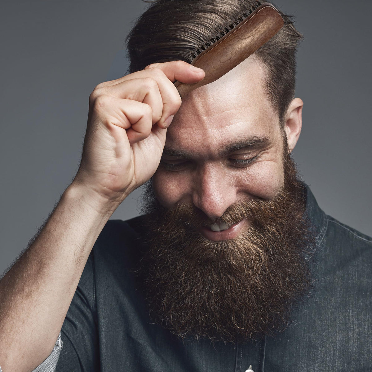 100% Wild Boar Bristle Hair Brush for Men, Stiff Bristles for Thick Hair, Ergonomically Designed Walnut Handle, Ideal for Detangling, Smoothing, Wave Styles - Belongtous
