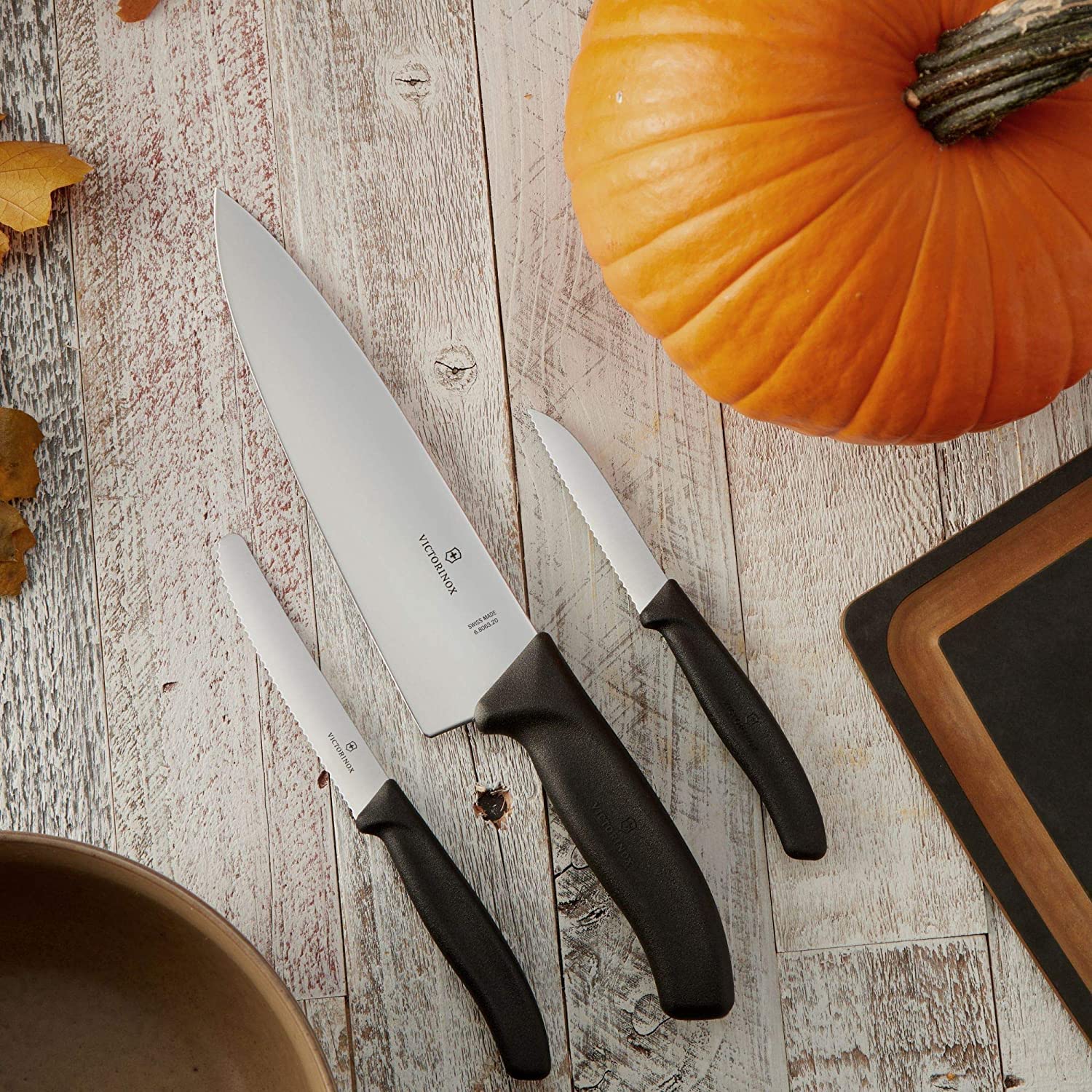 Victorinox Swiss Classic 8-Inch Chef's Knife with Straight-Edge Blade and Black Handle