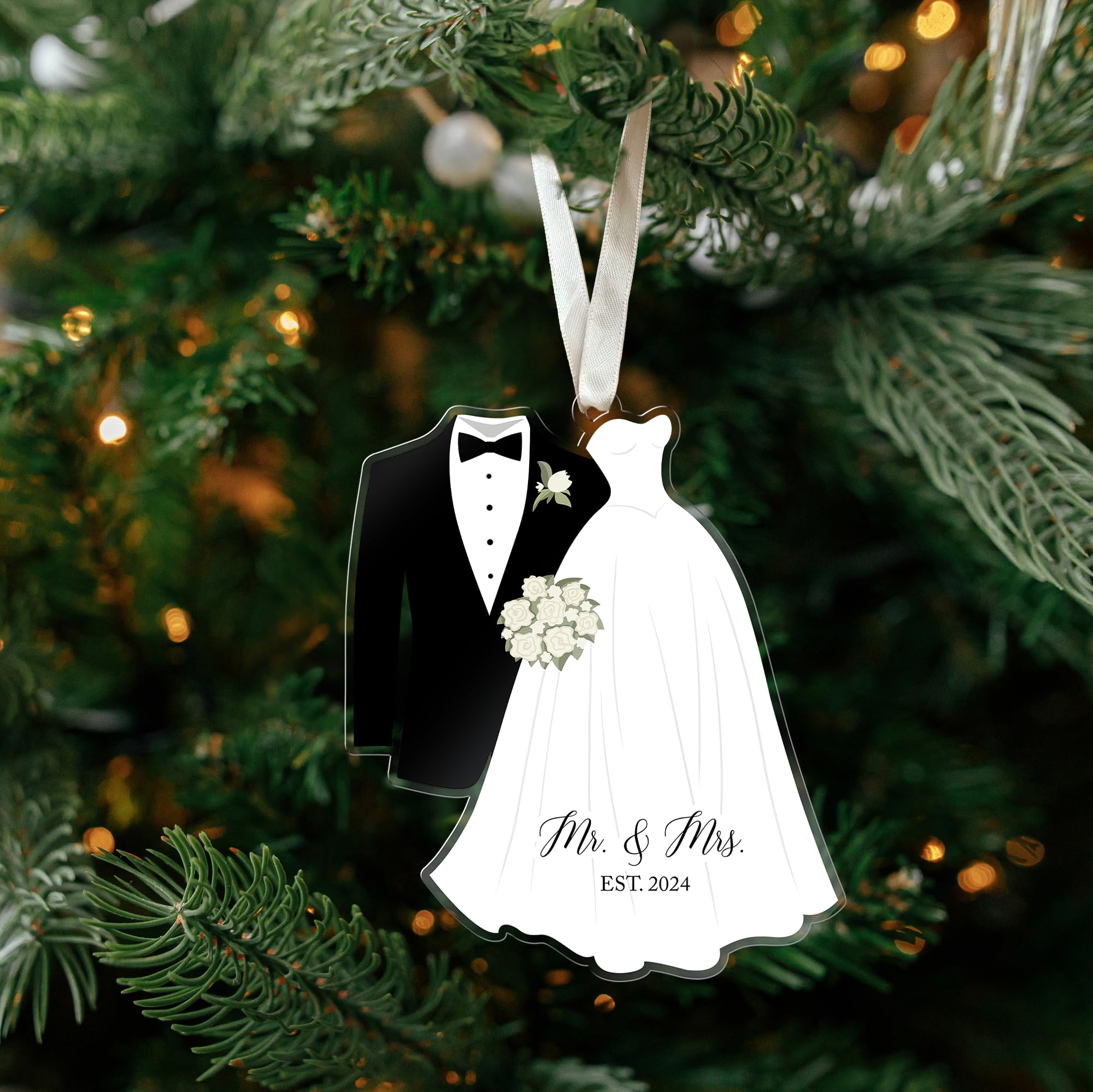 Mr and Mrs Ornament 2024 - First Christmas Married Ornament 2024, Bride and Groom Ornament - Mr and Mrs Gifts - Wedding Gifts for Couples 2024 - Wedding Gifts for Newlyweds, Bride - Acrylic Ornament