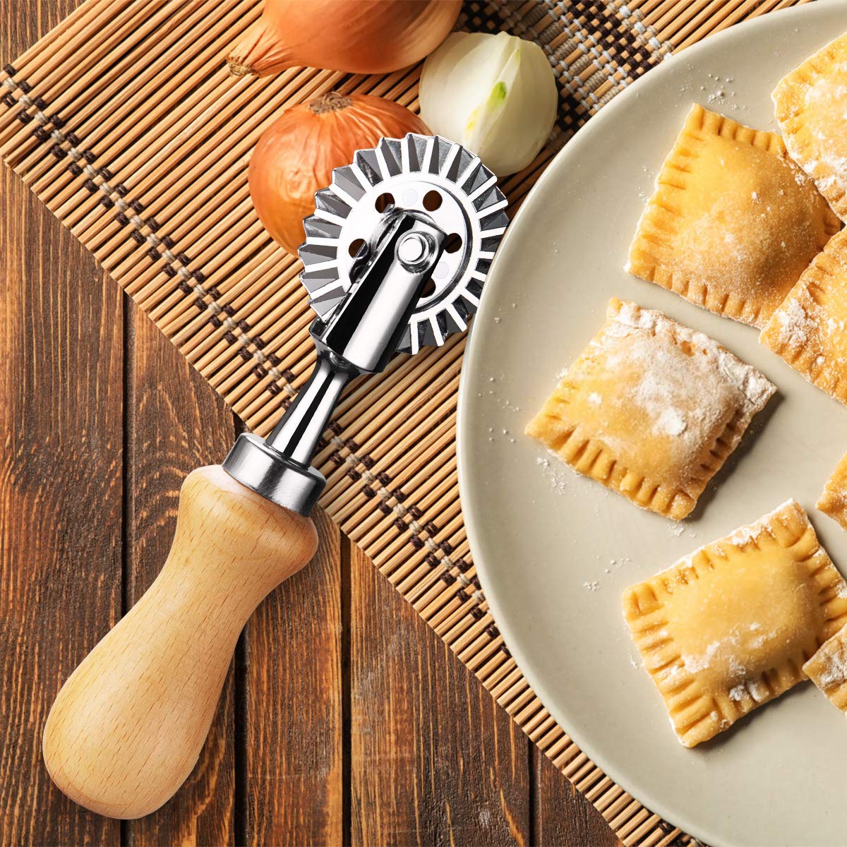 Fusiontec Pastry Wheel Cutter - Pasta Cutter Wheel - Ravioli Crimper Cutter Wheel for Home and Kitchen Use, 1.3inch