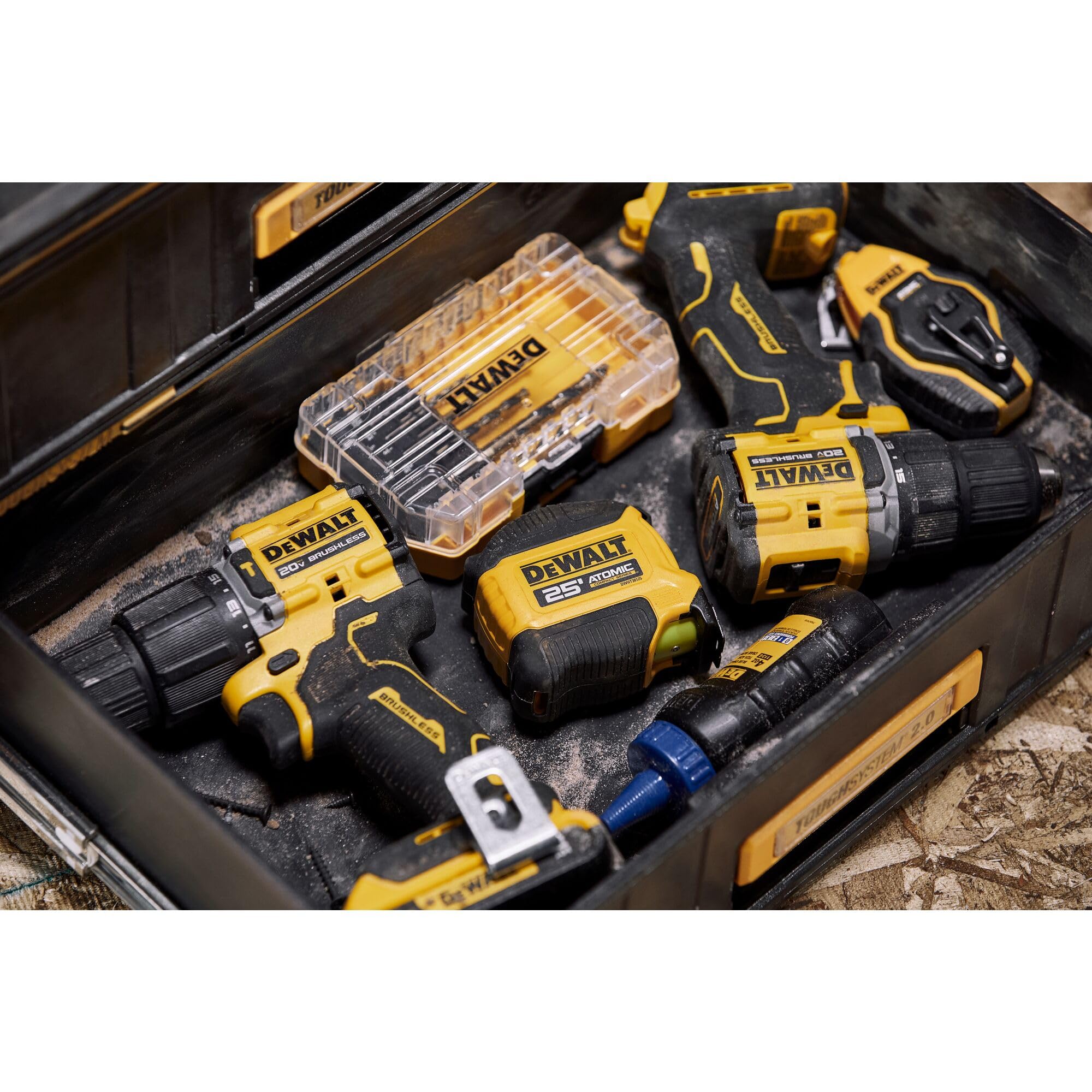 DEWALT Drill Bit Set, 14-Piece, 135 Degree Split Point, For Plastic, Wood and Metal (DWA1184)