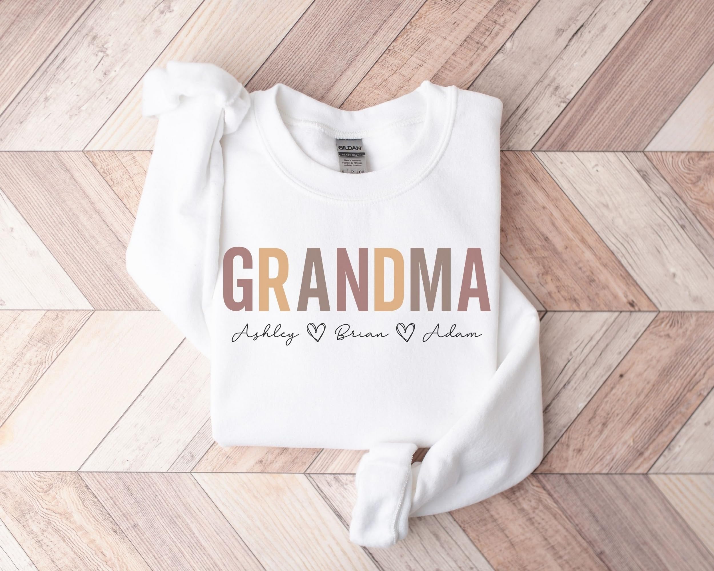 NAZENTI Personalized Grandma Sweatshirt,Custom Nickname with Kids Name, Mothers Day Shirt, Gift for Christmas Birthday (01 Grandma)