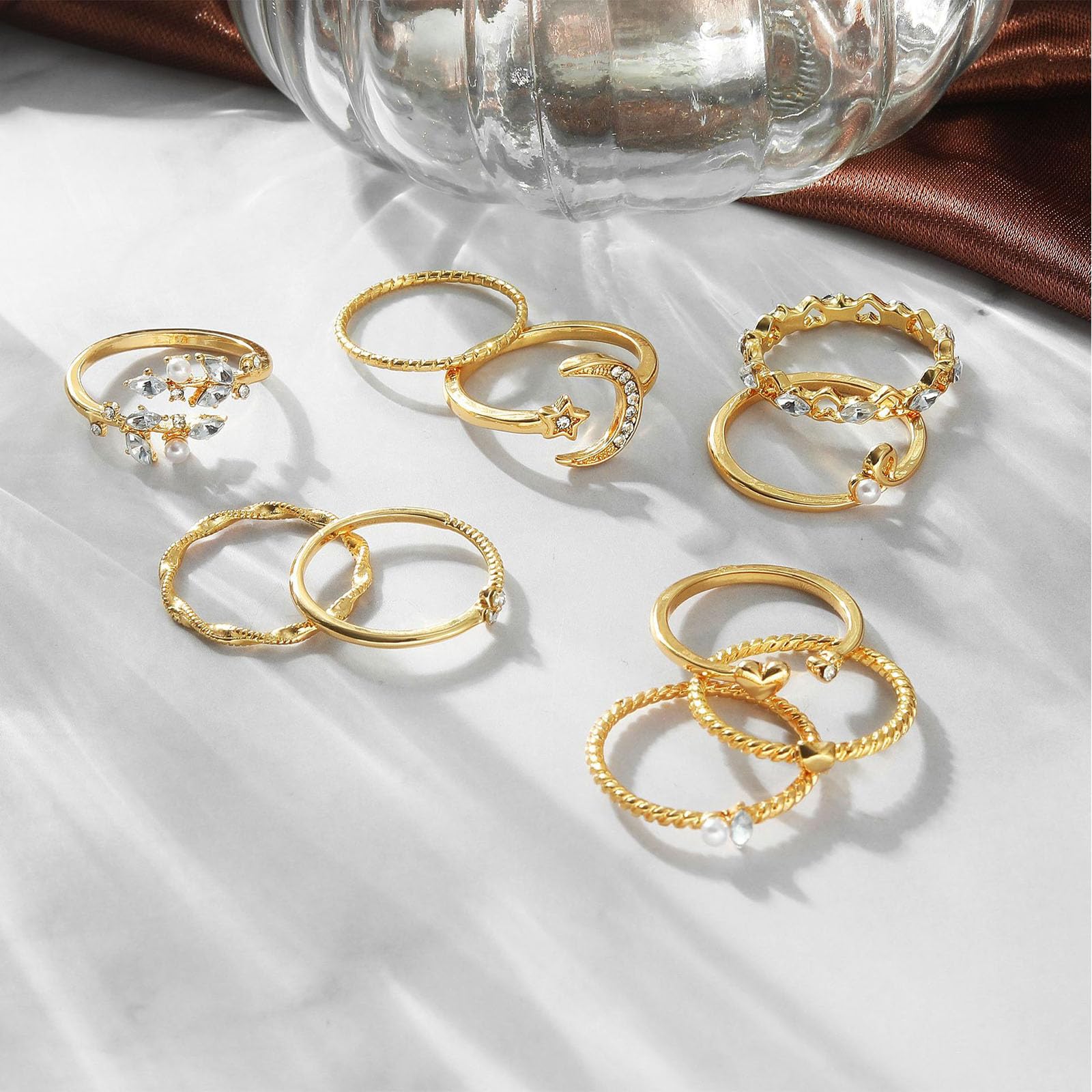 Gold Stackable Rings for Women Gifts Trendy Stuff Simple Star Moon Heart Knuckle Rings Set Boho Rings Cute Stuff Birthday Gifts Valentines Day Gifts