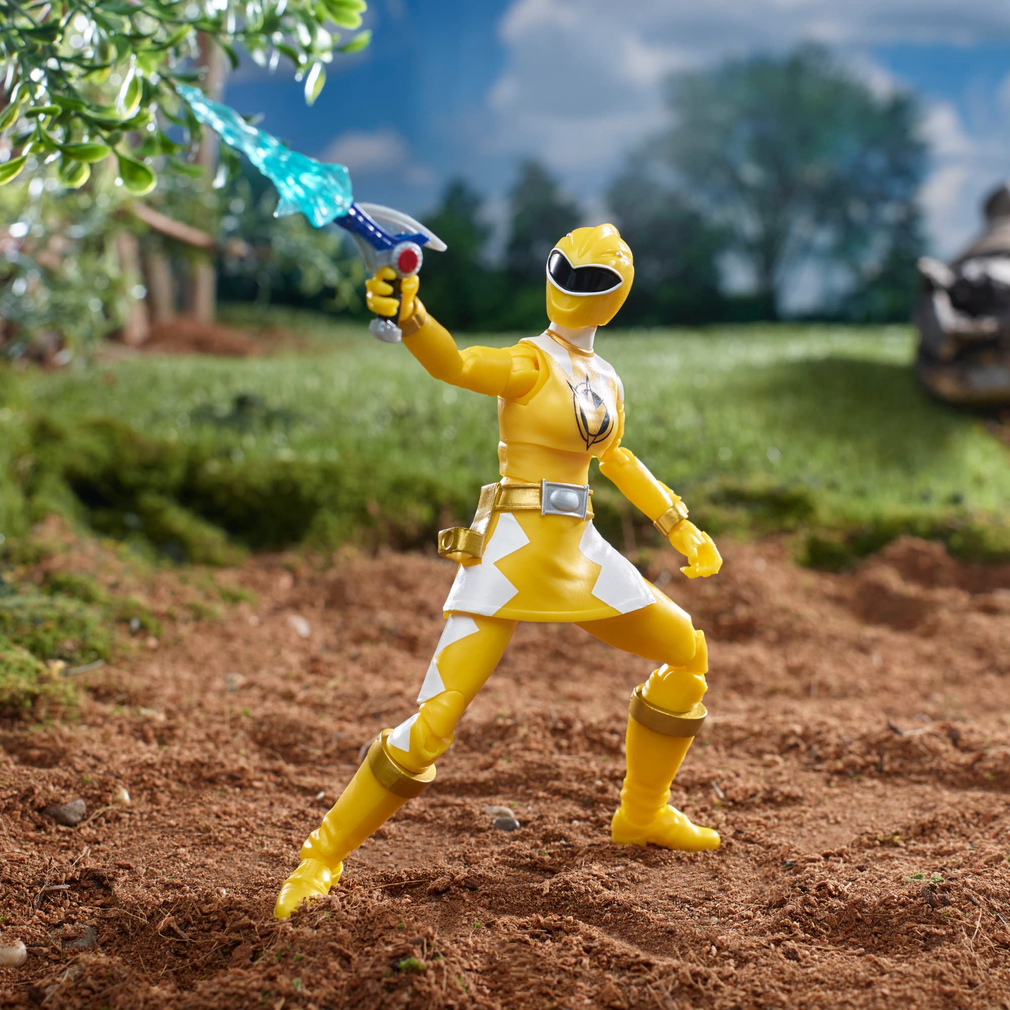 Power Rangers Lightning Collection Dino Thunder Yellow Ranger 6-Inch Premium Collectible Action Figure Toy with Accessories, Ages 4 and Up