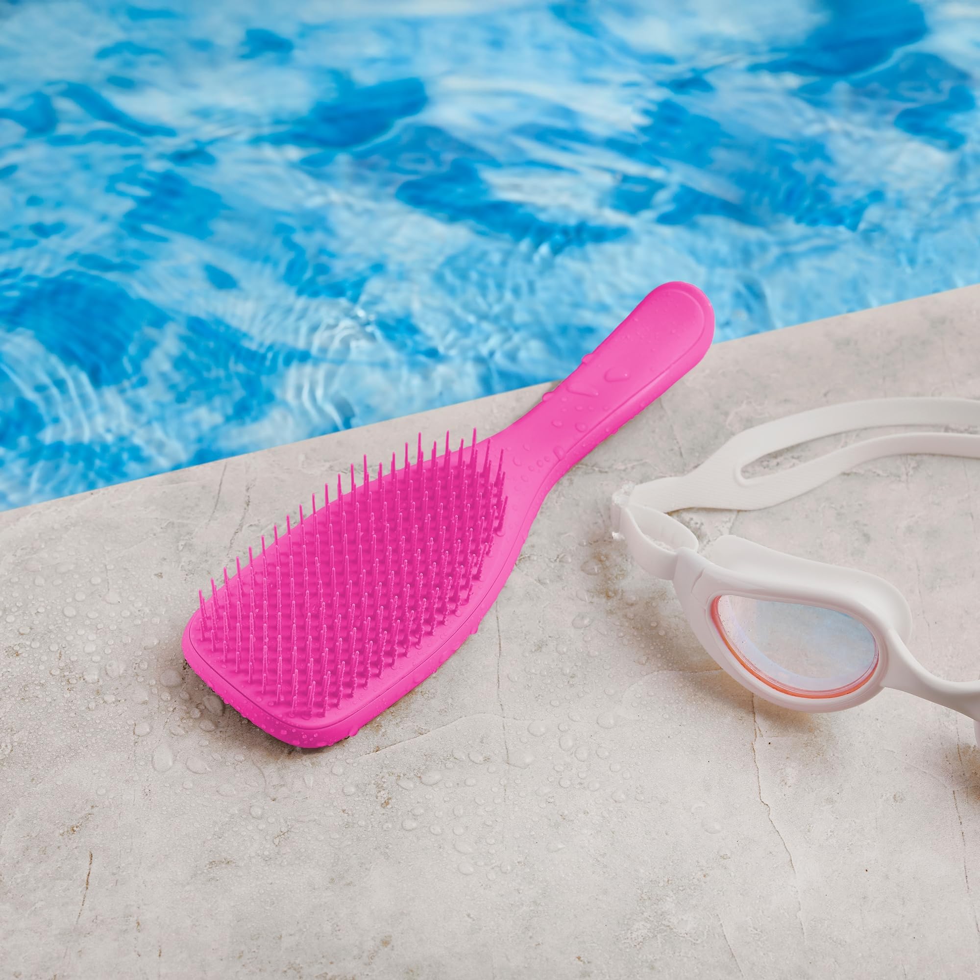Tangle Teezer Ultimate Detangler Brush for Wet & Dry Hair, Eliminates Knots & Reduces Breakage for All Hair Types, Runway Pink