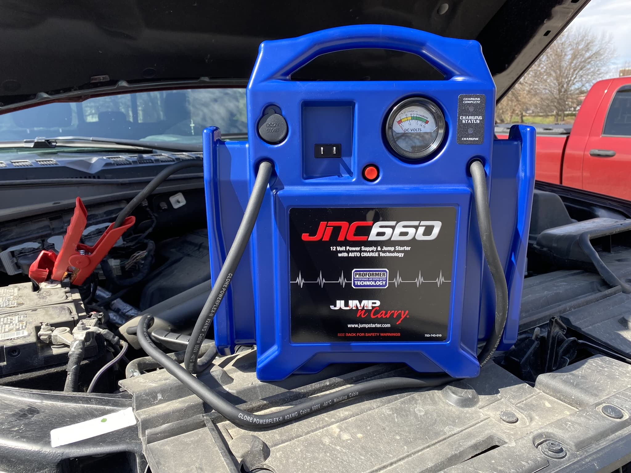 Clore Automotive Jump-N-Carry JNC660 1700 Peak Amp 12 Volt Jump Starter , Blue